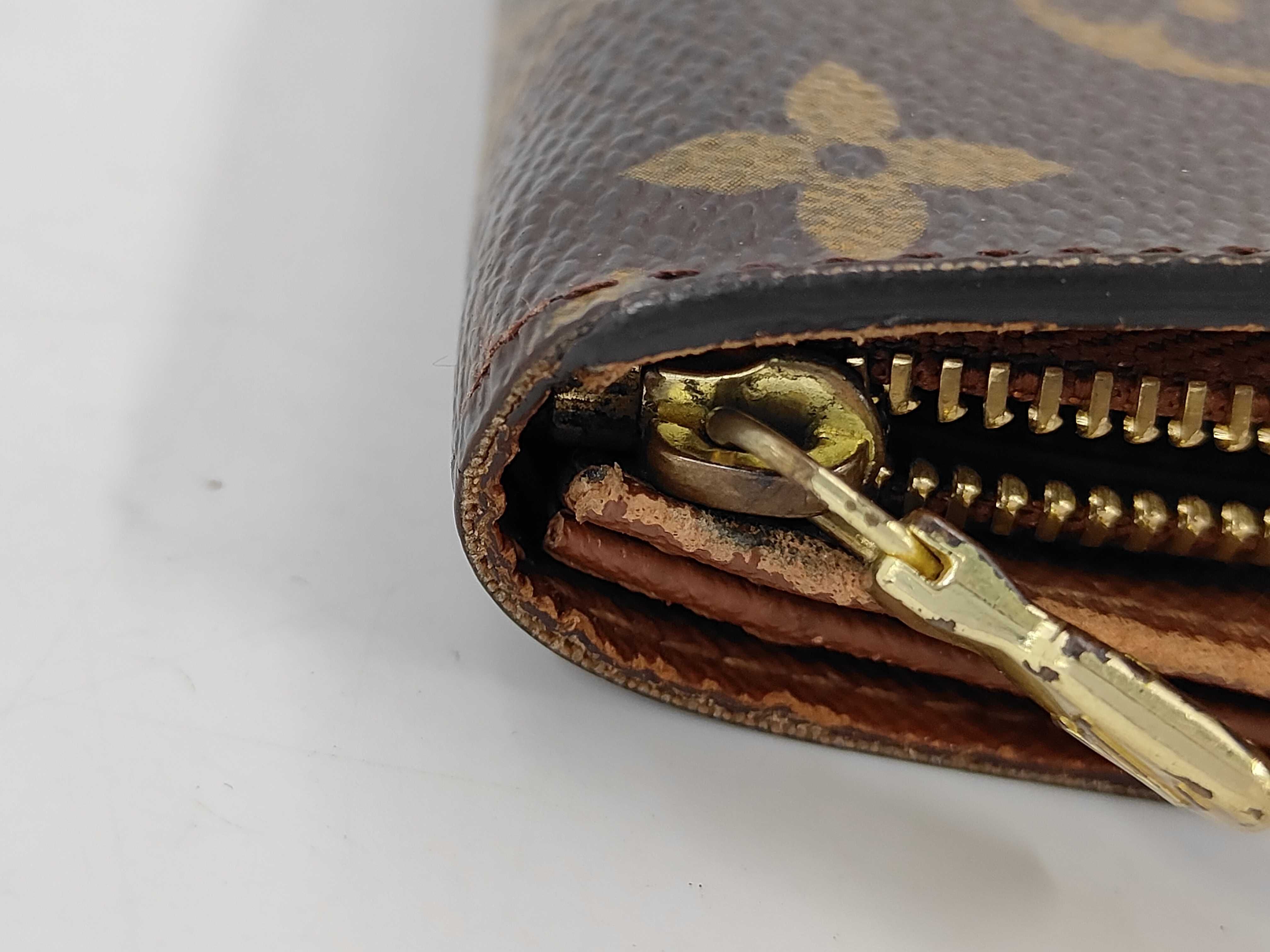 Monogram LV Wallet — view 8