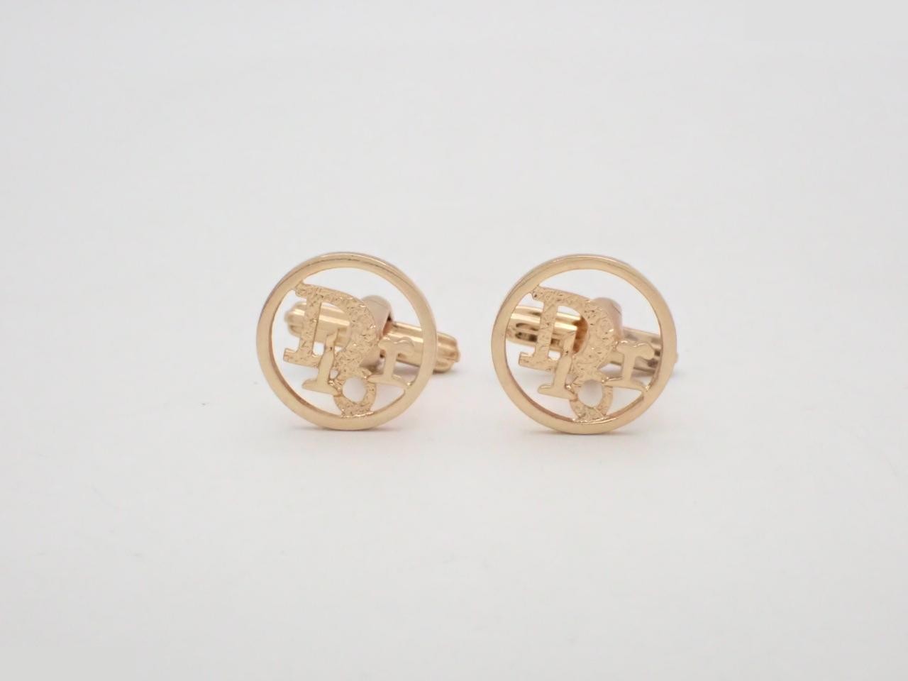 cufflinks and tie clips — view 2