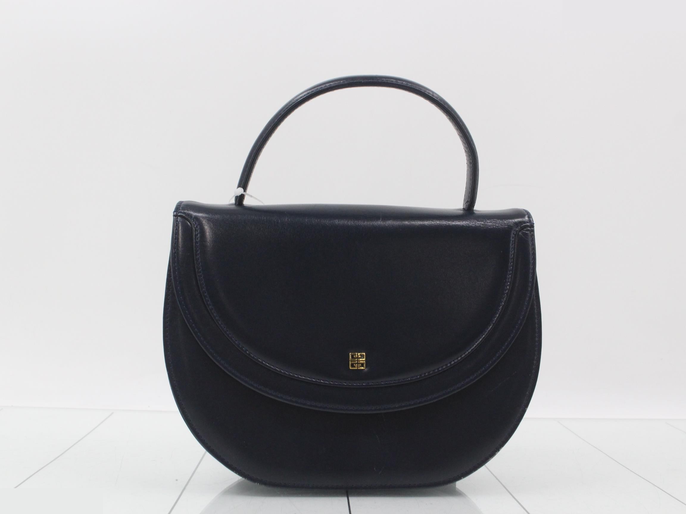 Other lines: Bags/Handbags, Leather, Navy
