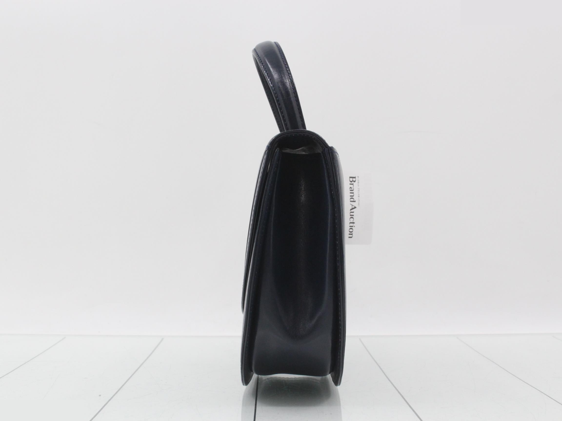 Other lines: Bags/Handbags, Leather, Navy — view 3