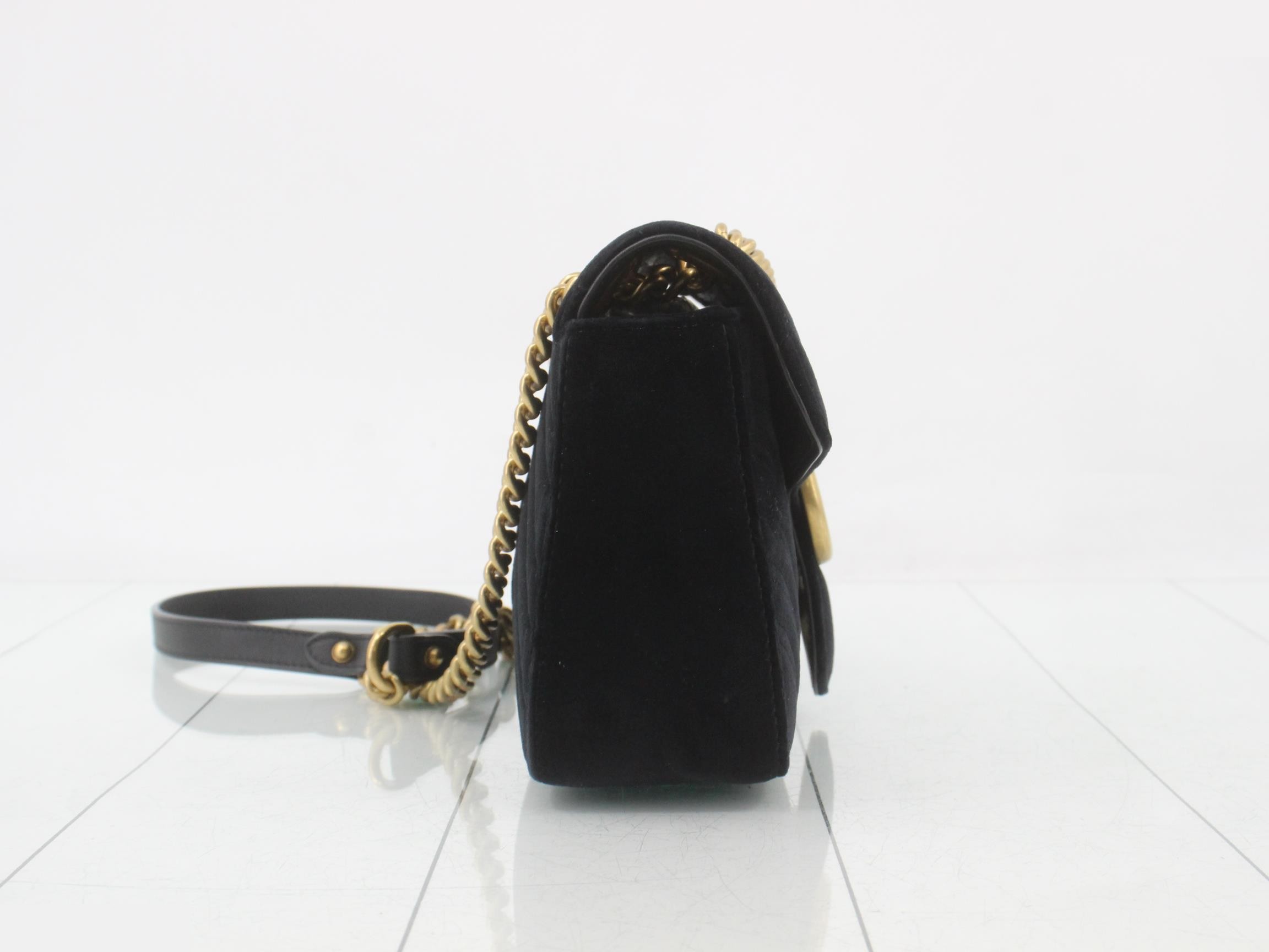 GG Marmont Velour Chain Shoulder Bag — view 4