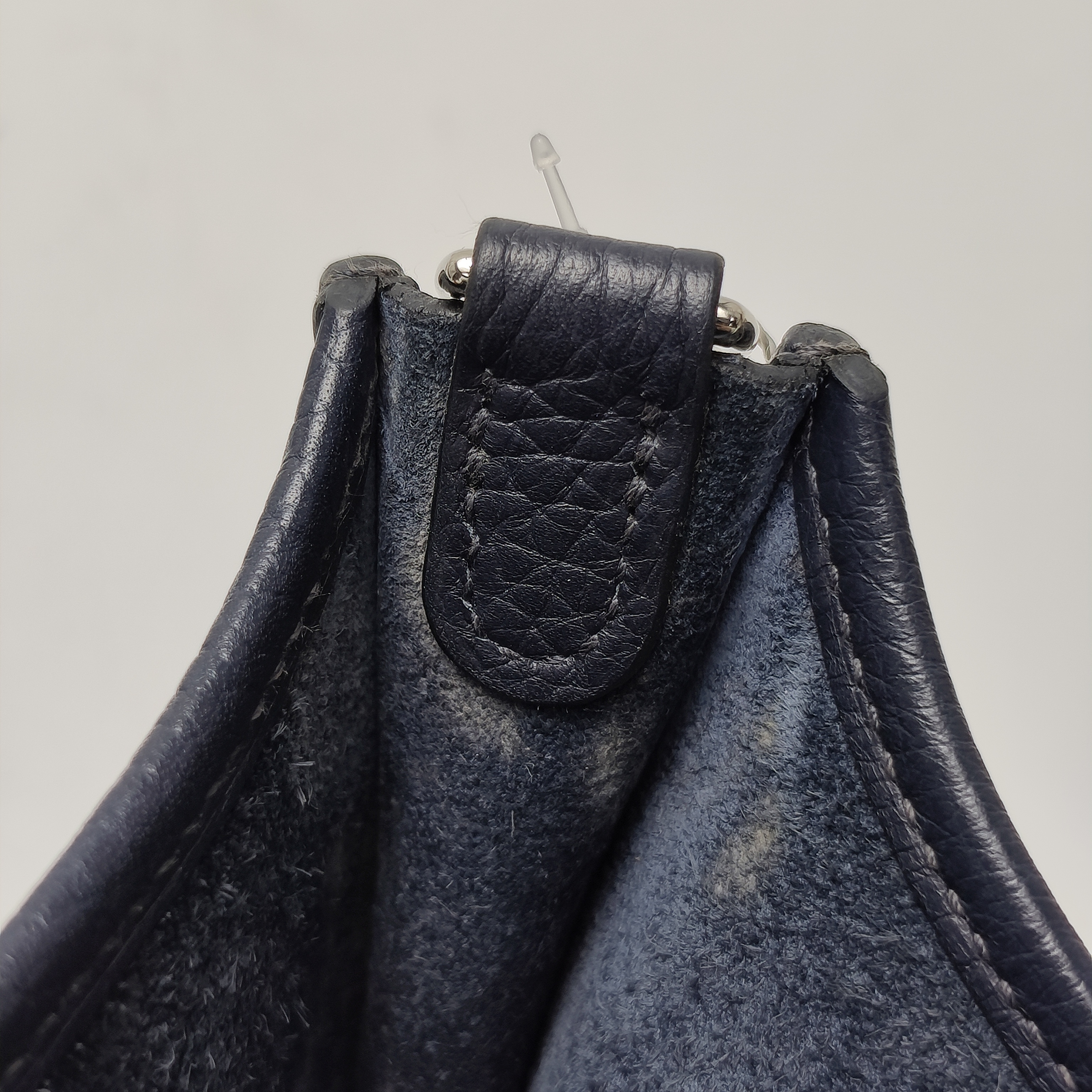 【*Shipped from: China*】HERMES Evelyne Leather Z Shoulder Bag — view 11