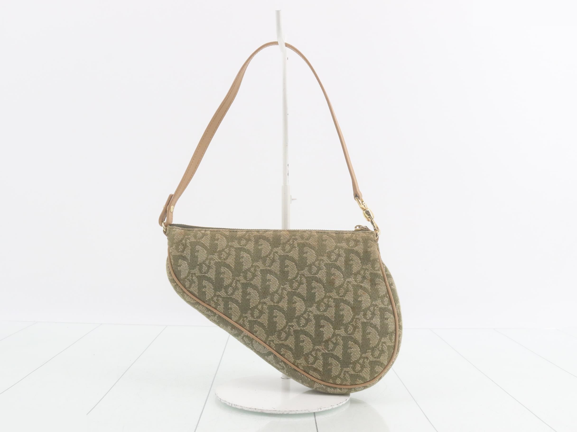 Trotter (Bag) - Handbag - Saddle Pouch - Green — view 2