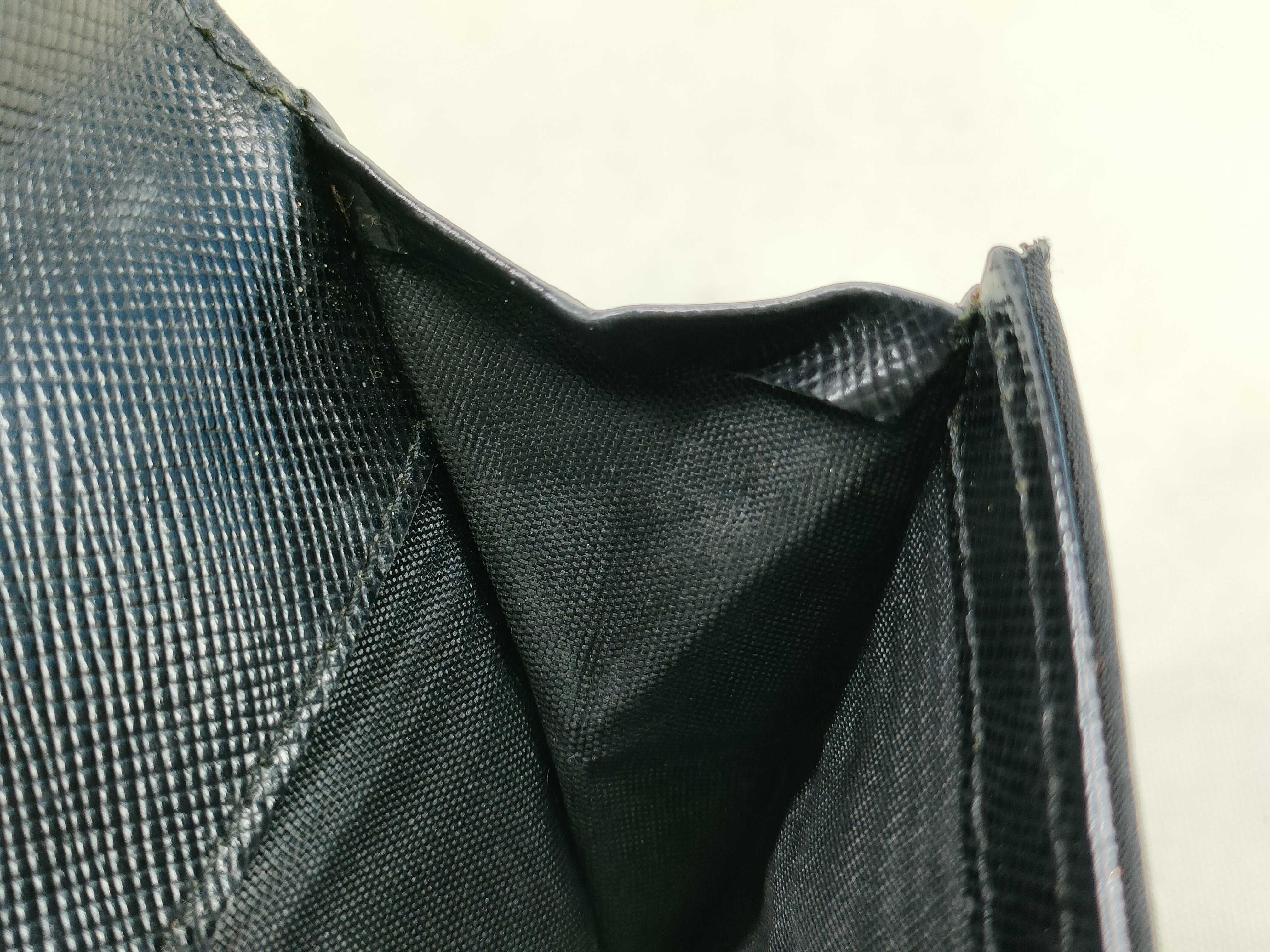 nylon bifold wallet with triangular logo hardware. — view 11