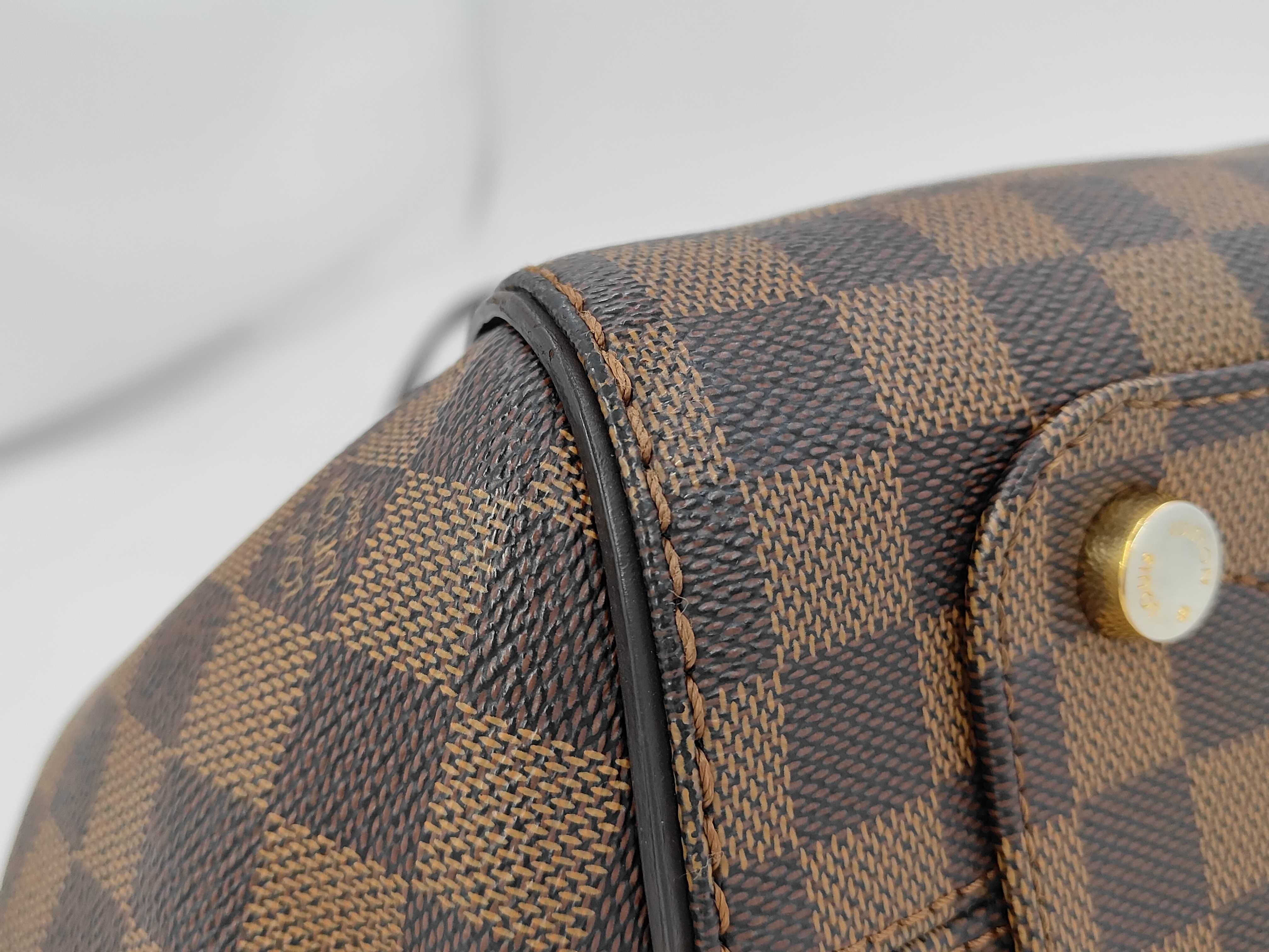 Damier Louis Vuitton Damier Shoulder Bag — view 7