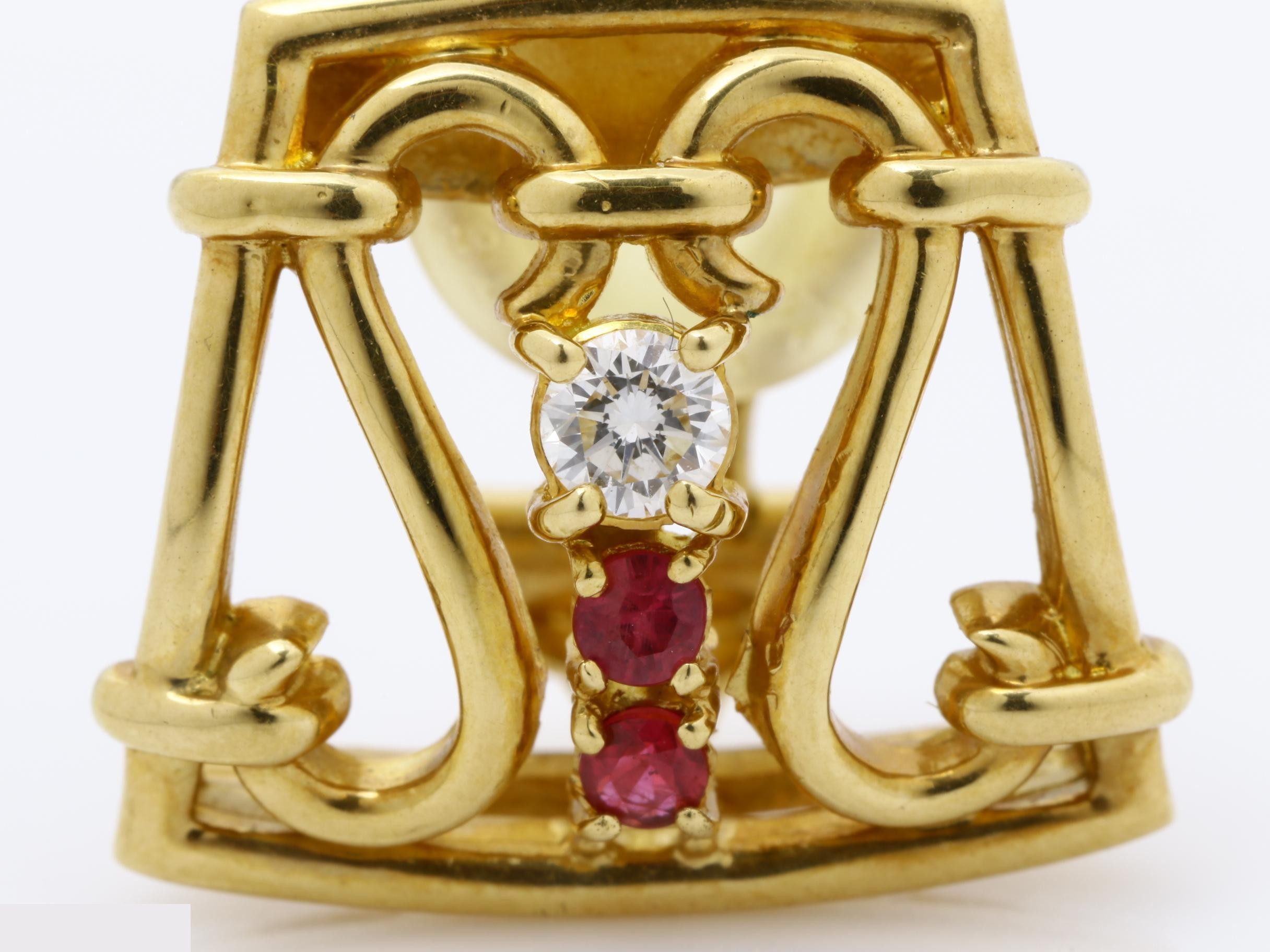 Diamond/Ruby Earrings, 750YG, D0.0.10 x 2, R0.11 x 2 — view 2