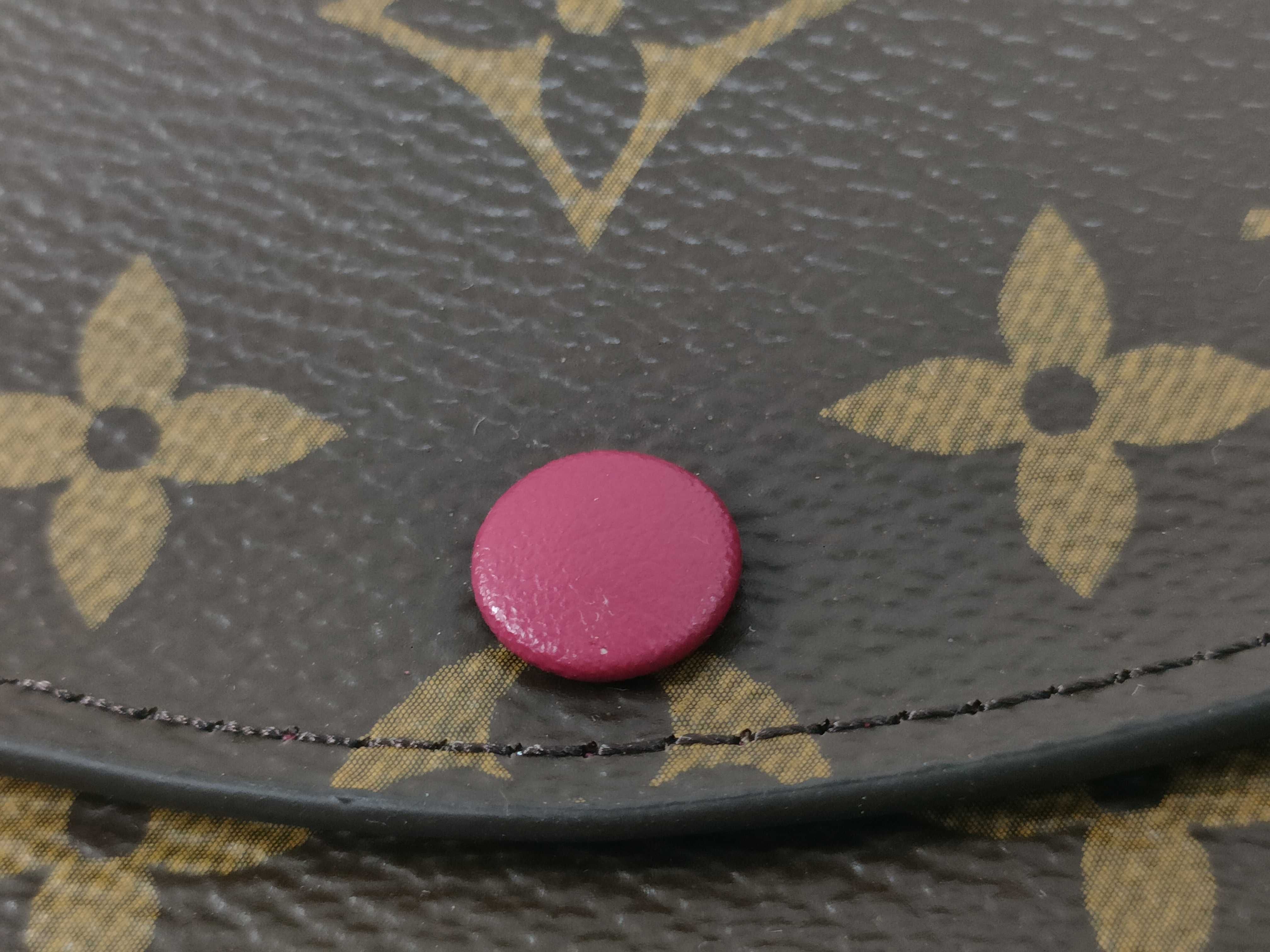 Monogram Louis Vuitton Key Case Wallet — view 7
