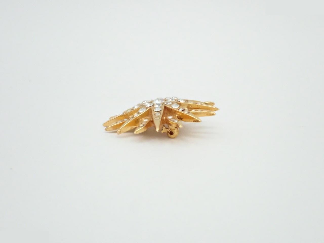 Other lines: Precious metals and brooches — view 3
