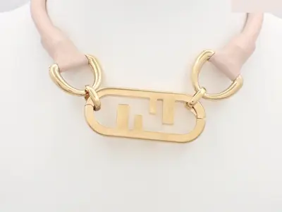 Auroch necklace, approximately 42 cm, by Delfina Delétrez Fendi.