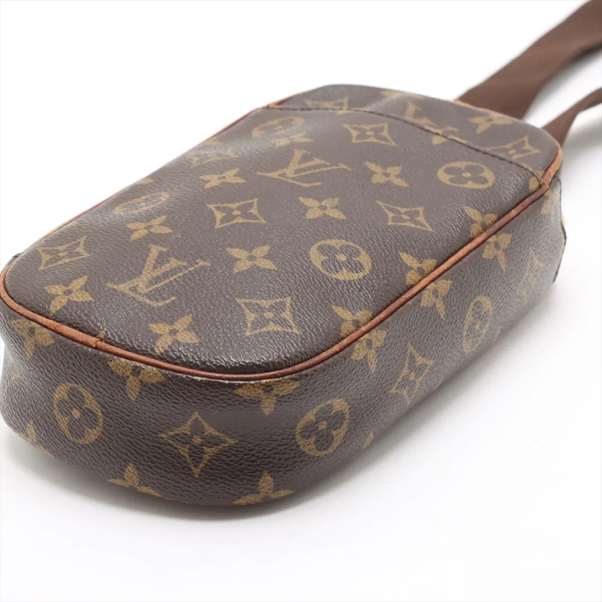 Monogram Pochette Ganju M51870 CA0064 Brown — view 3
