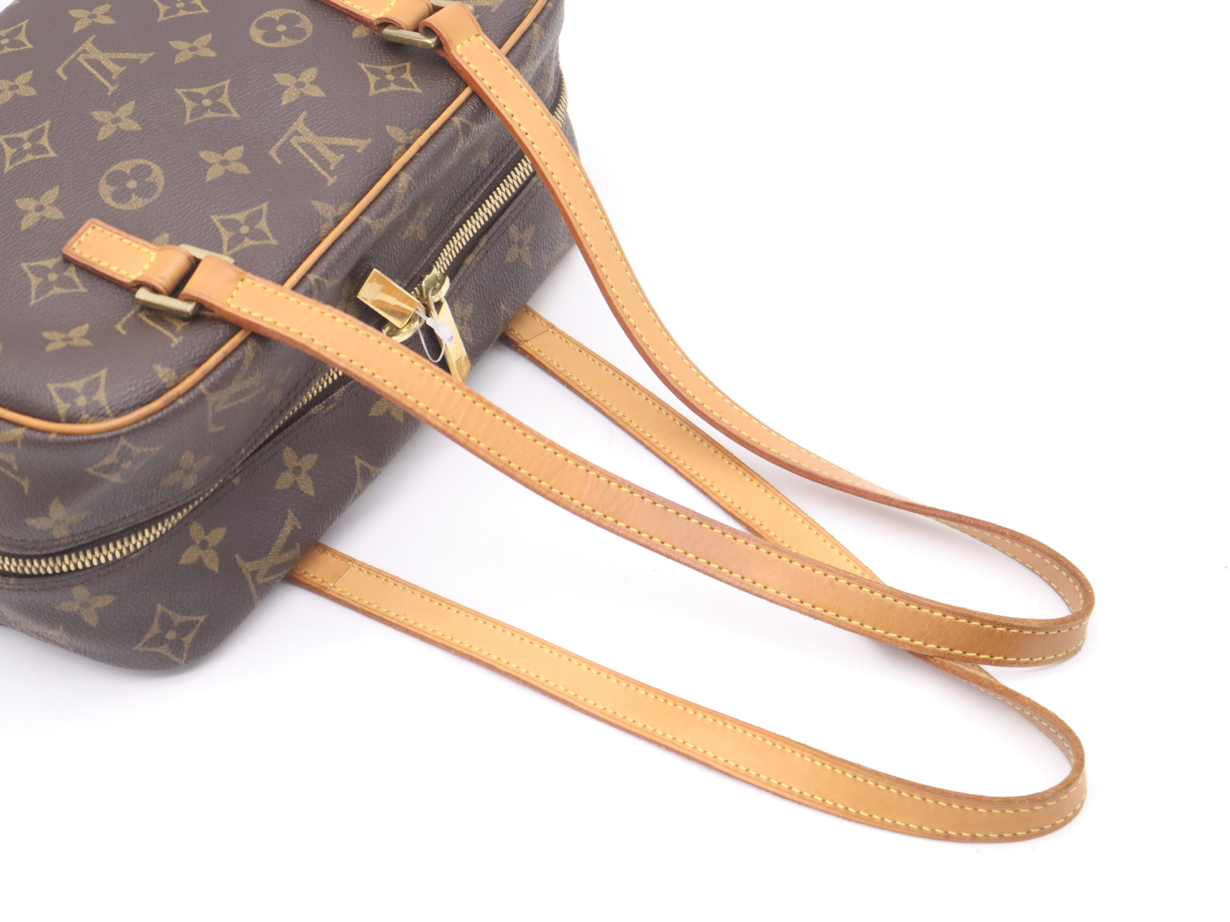 M51182 Monogram Cite MM Shoulder Bag — view 6