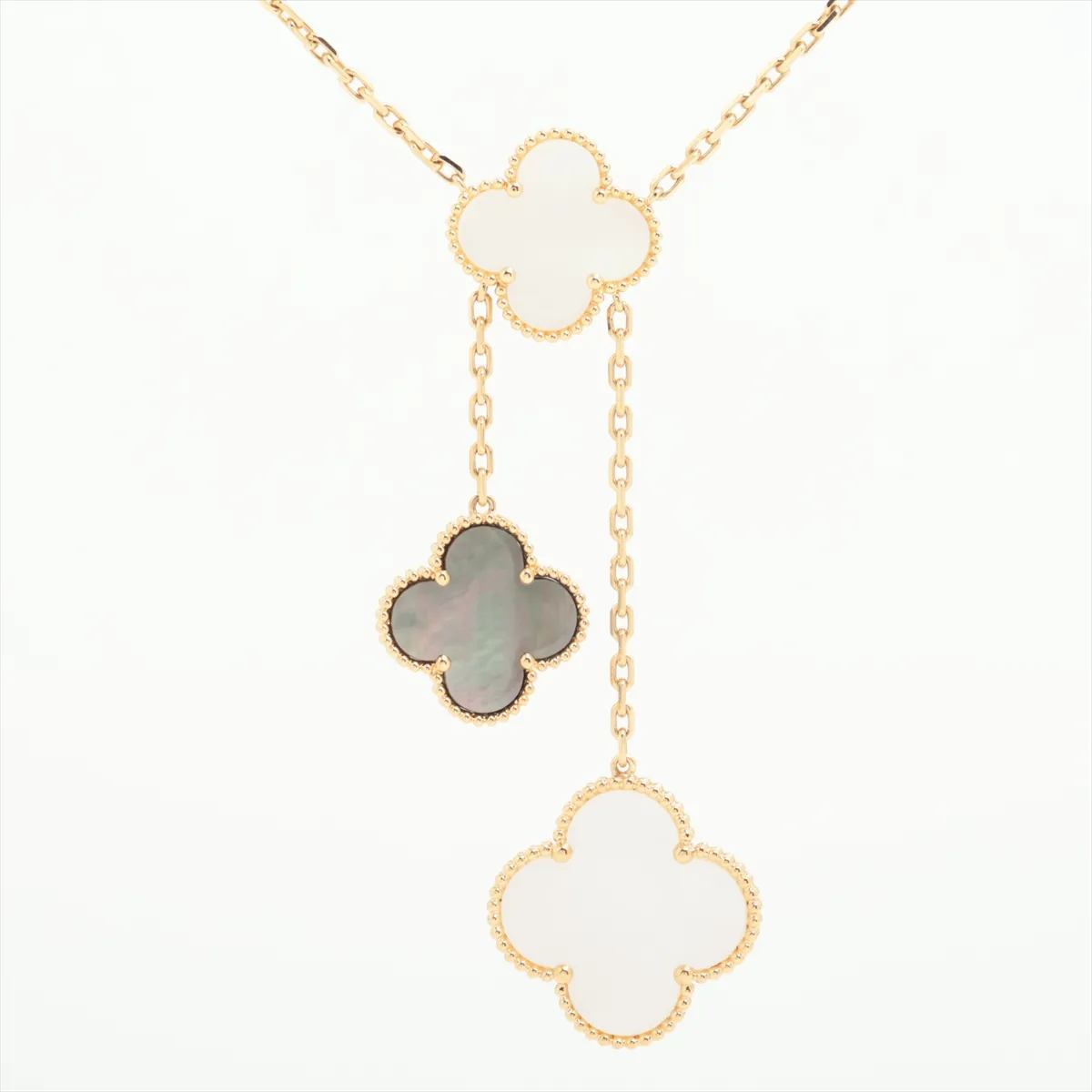 Magic Alhambra 6P Shell Onyx Necklace 750 (YG) 27.1g JE270558 (Bent clasp, exposed spring, — view 3