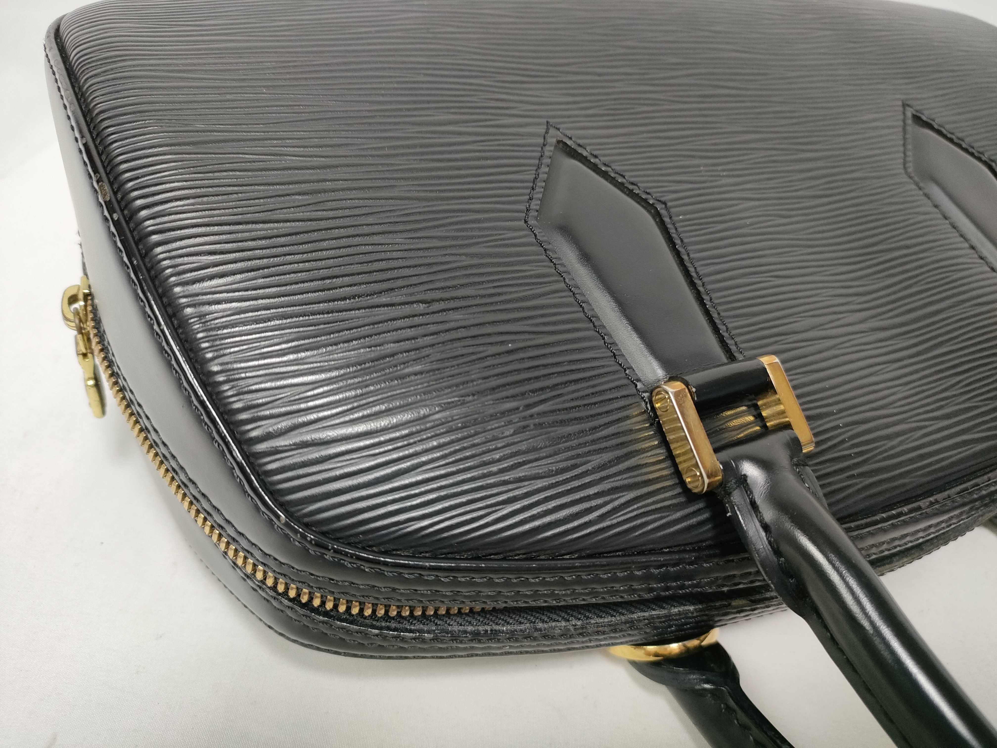 Epi Leather Jasmine Handbag — view 9