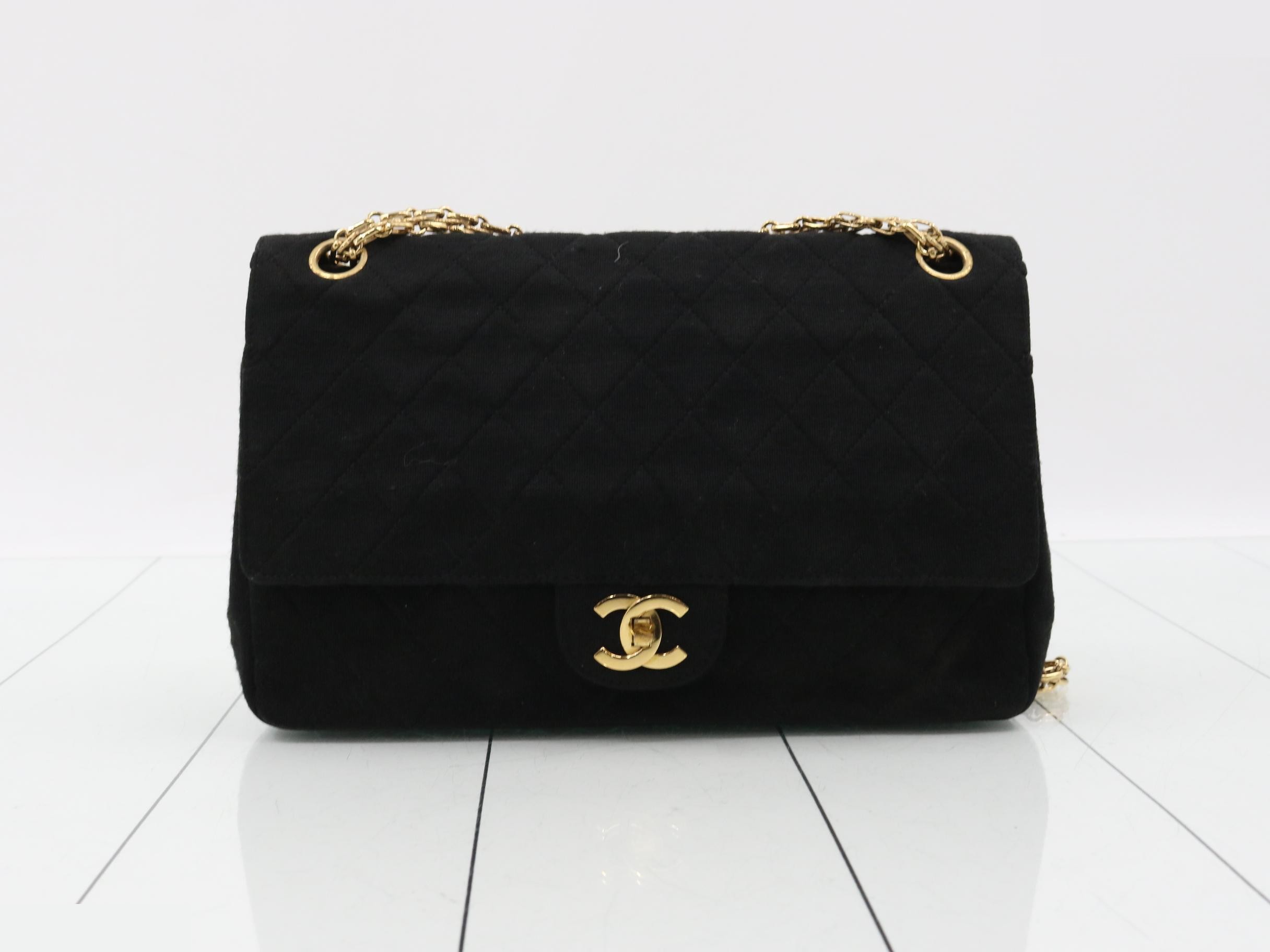 Matelassé (bag) - Shoulder bag