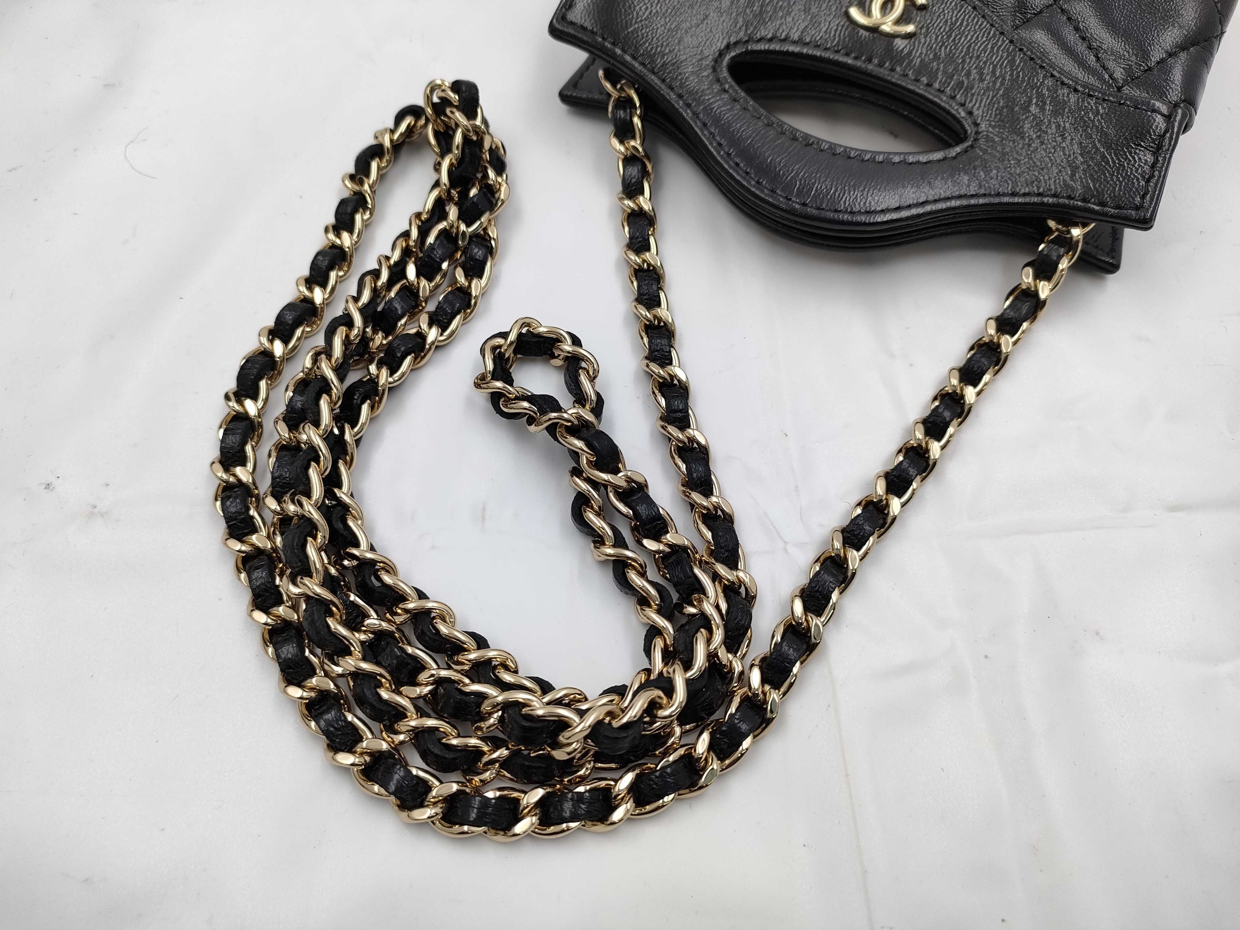 Lambskin Chanel 31 Chain Shoulder Bag Clutch Bag Lambskin IC Chip Shoulder Bag — view 5