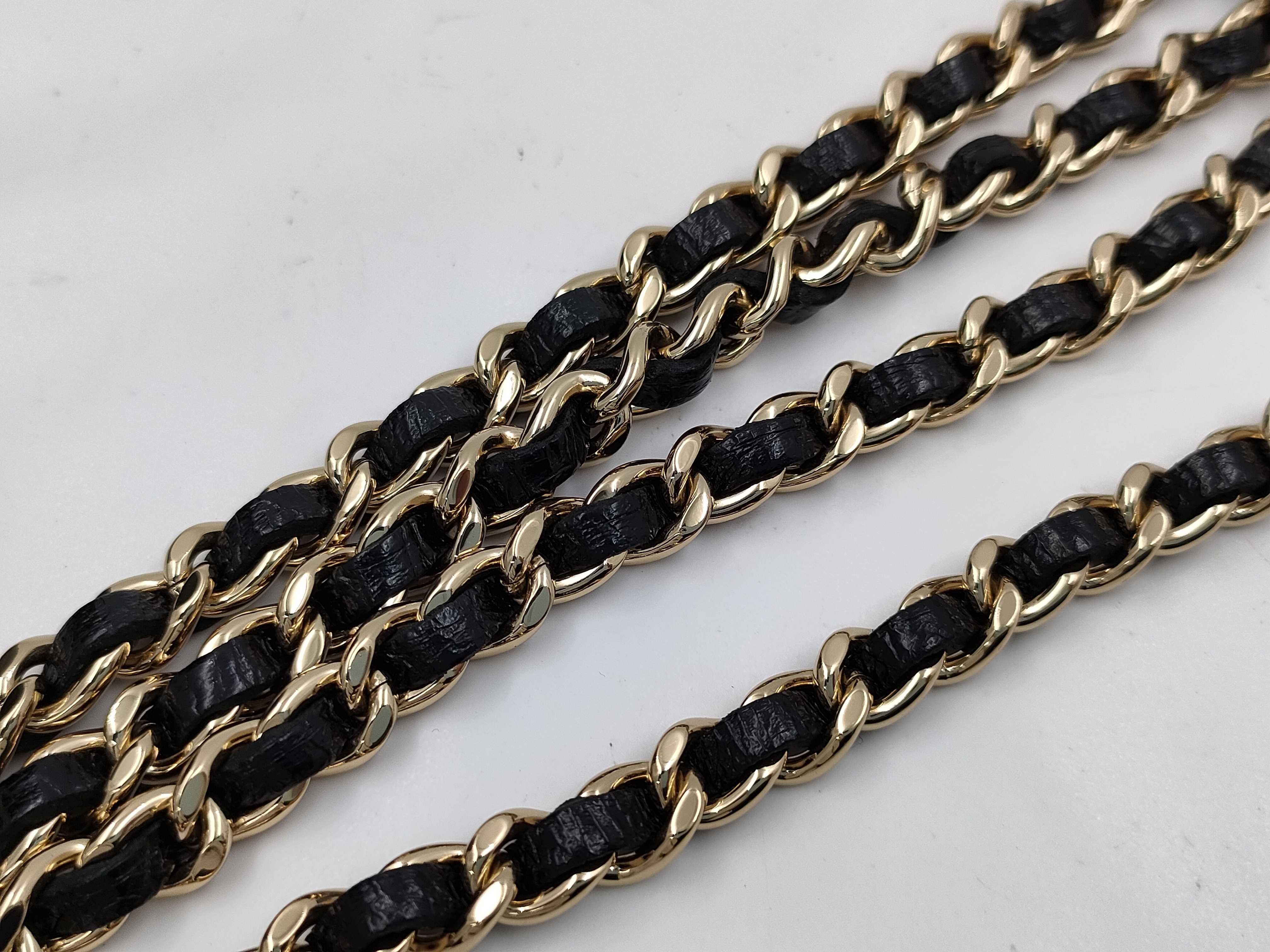 Lambskin Chanel 31 Chain Shoulder Bag Clutch Bag Lambskin IC Chip Shoulder Bag — view 6