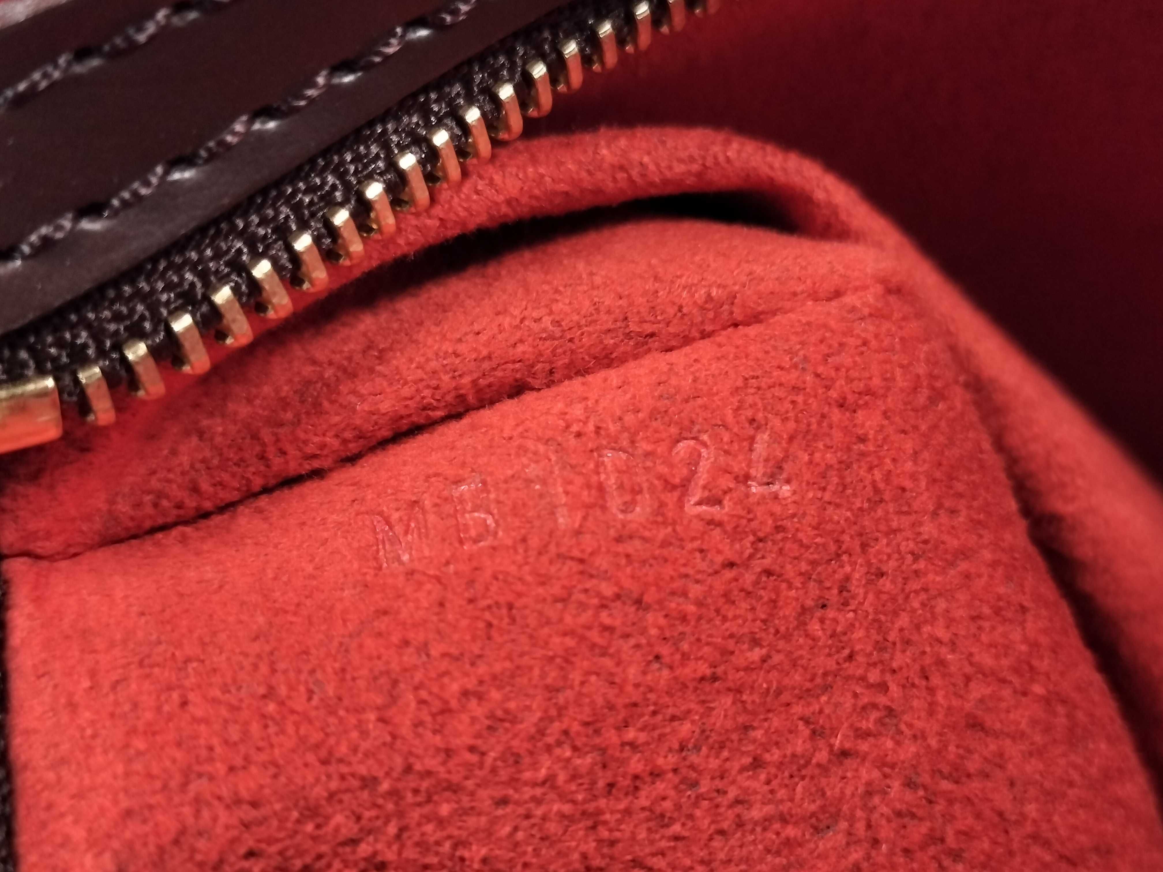 Damier Louis Vuitton Damier Uzès Tote Bag Damier N51128 Tote Bag — view 13