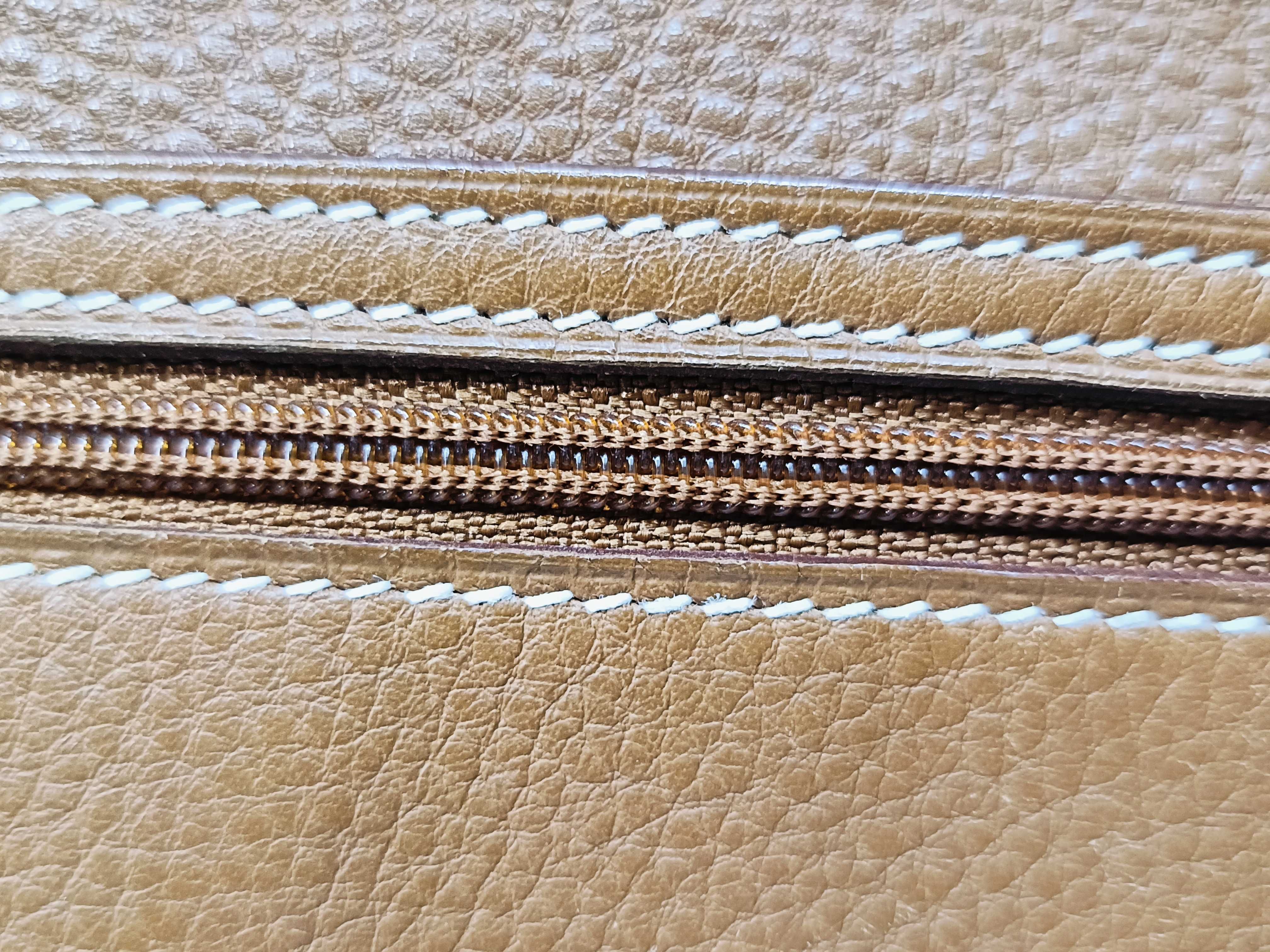 Bearn Soufflé Gold Hardware Wallet — view 10