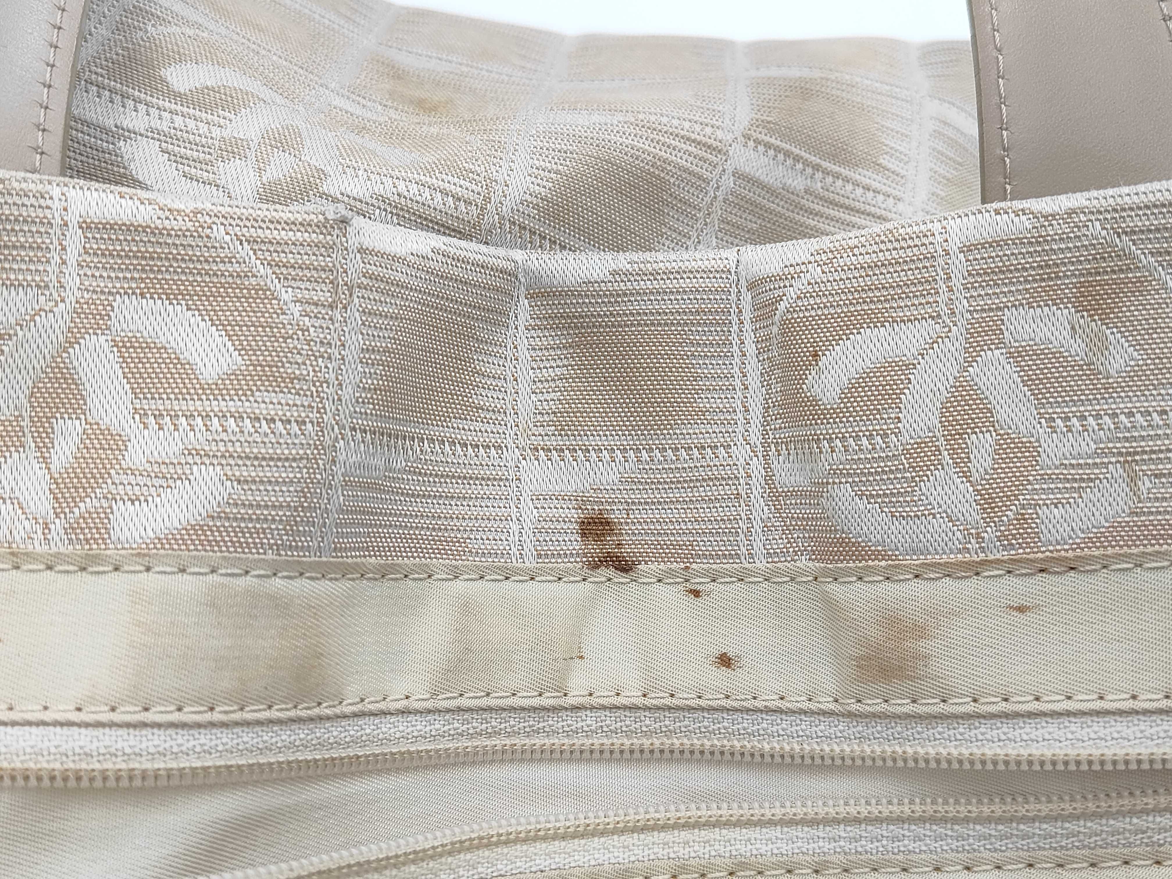 New Travel Nylon x Leather Beige Tote Bag — view 12