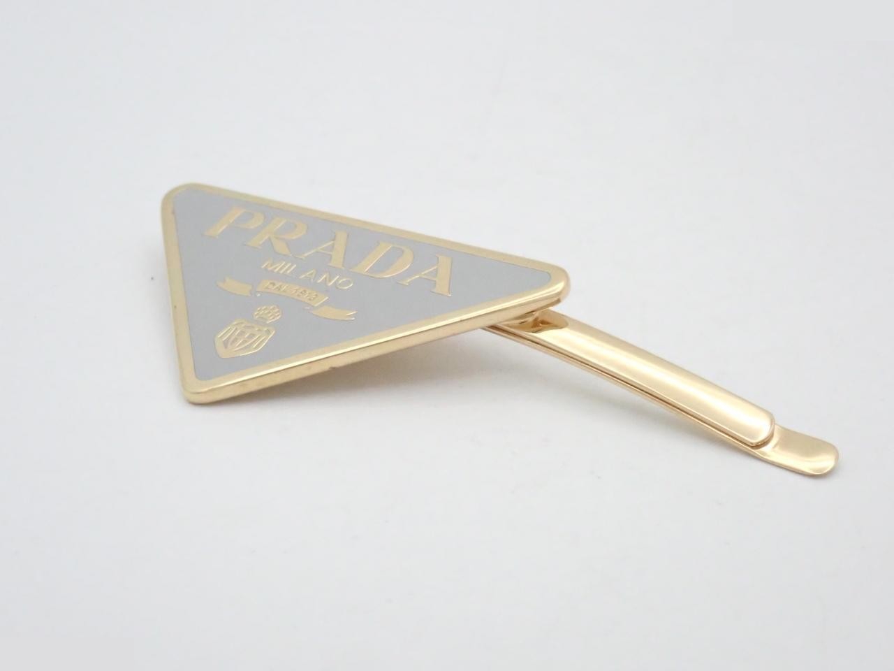 Logo Hairpin — view 3