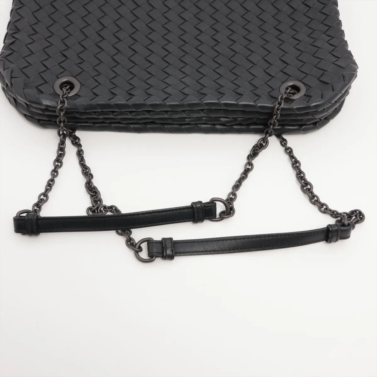 Intrecciato Leather Chain Shoulder Bag Black — view 5