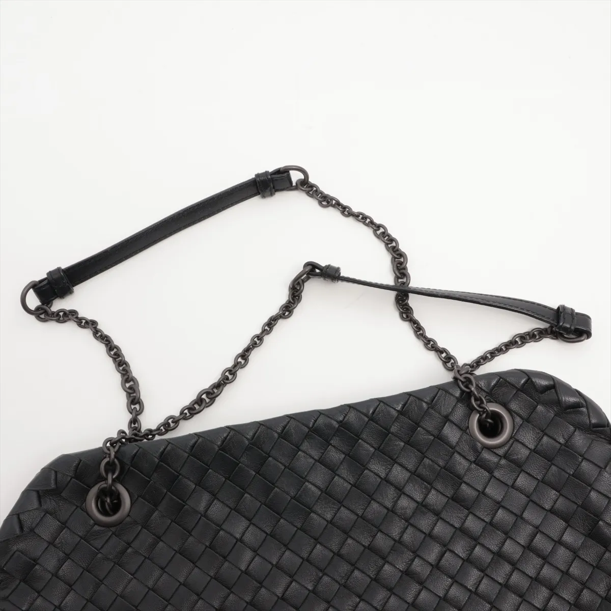 Intrecciato Leather Chain Shoulder Bag Black — view 6