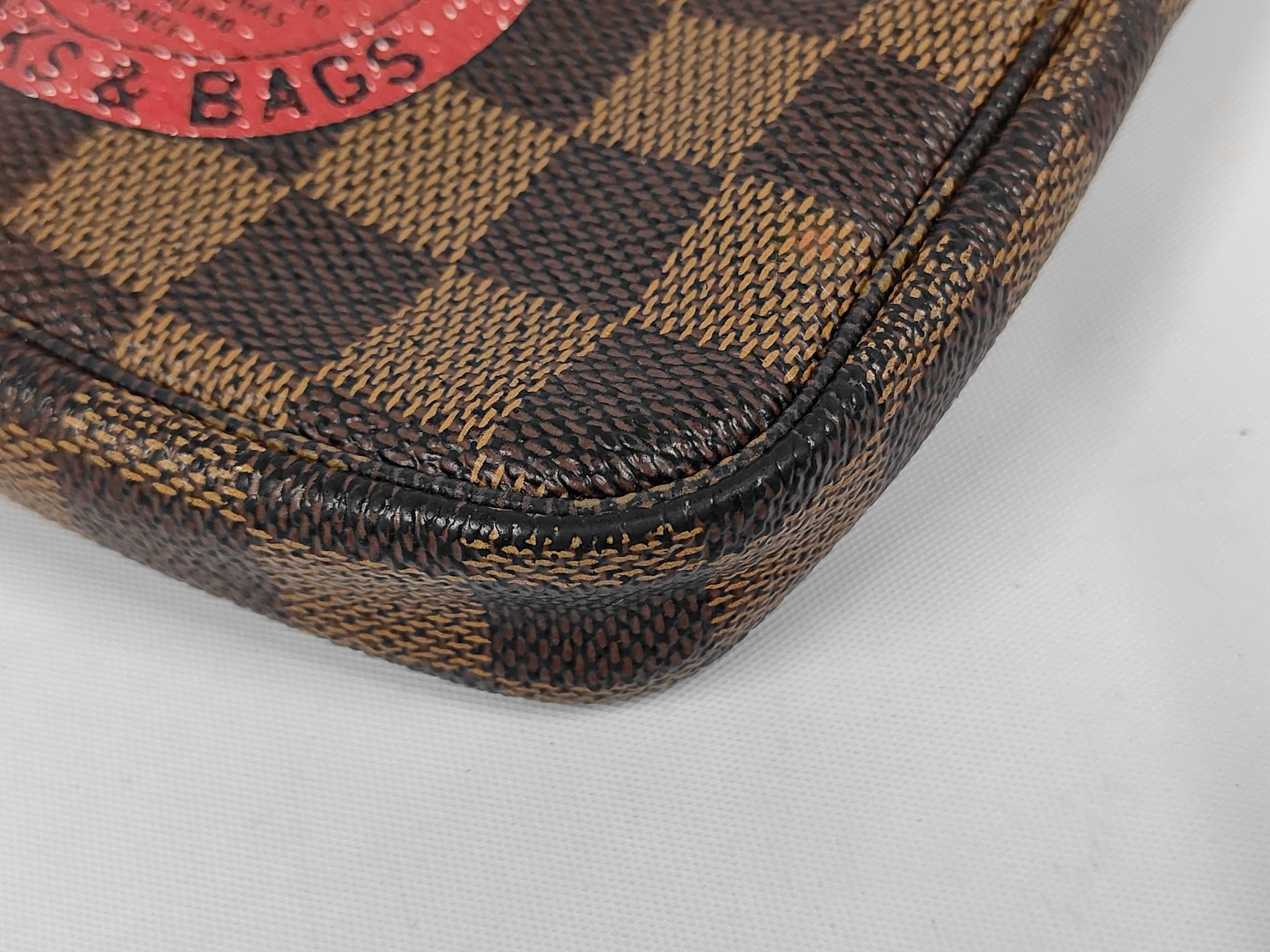 N58011 Damier Mini Pochette Accessoires T&B Pouch — view 4