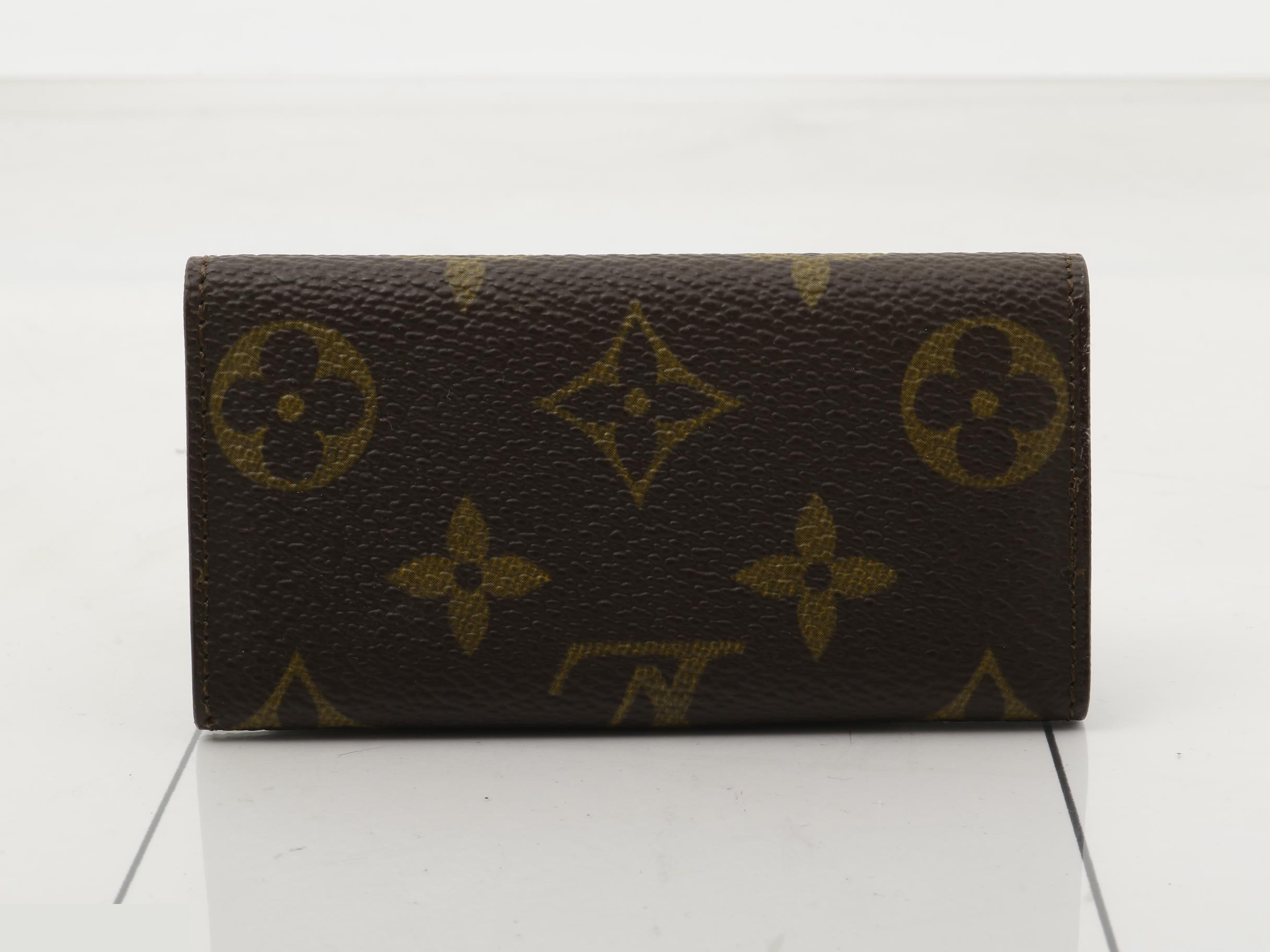 4-key case — view 2