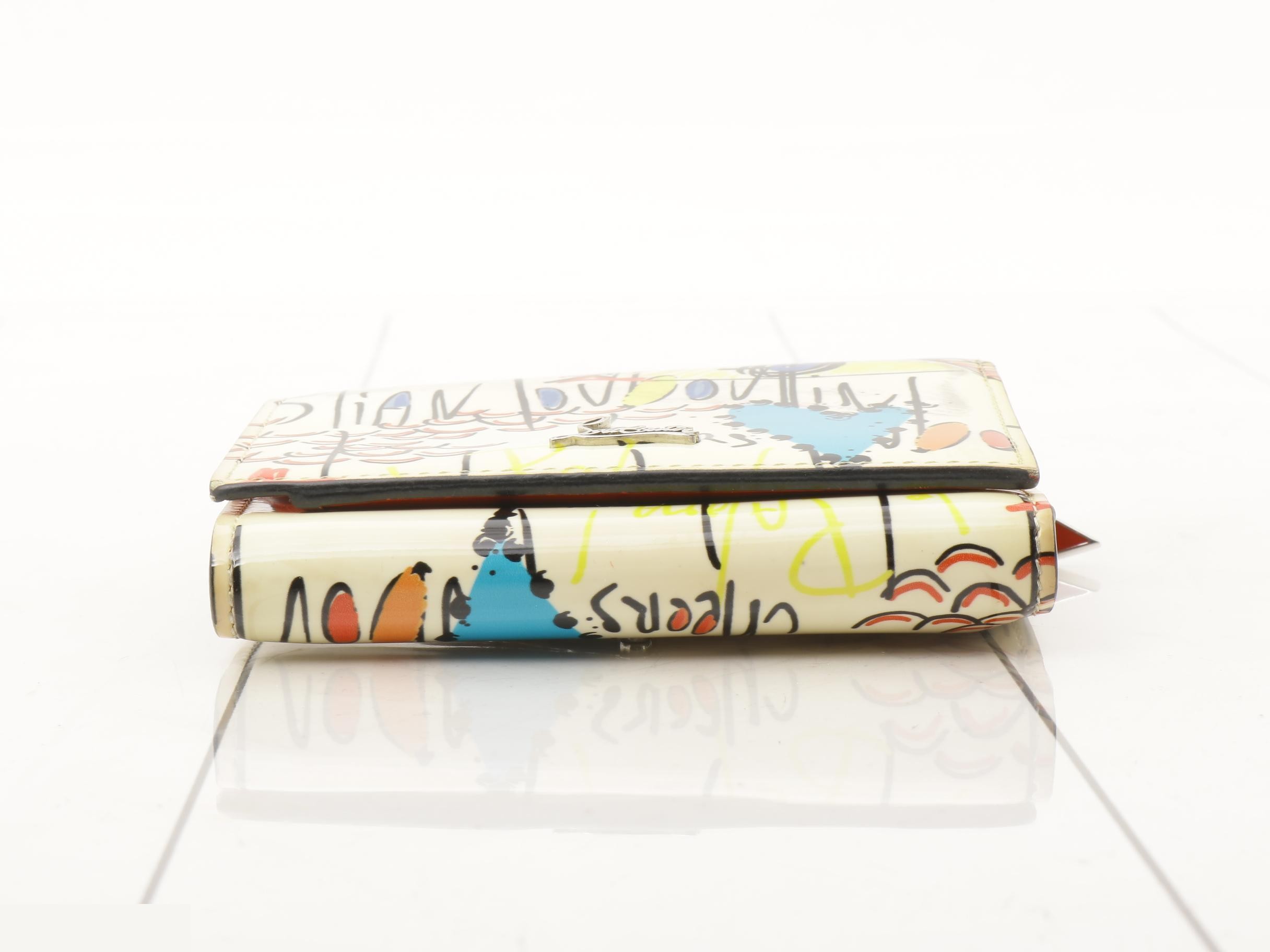 Other lines: Bags and Wallets — view 3