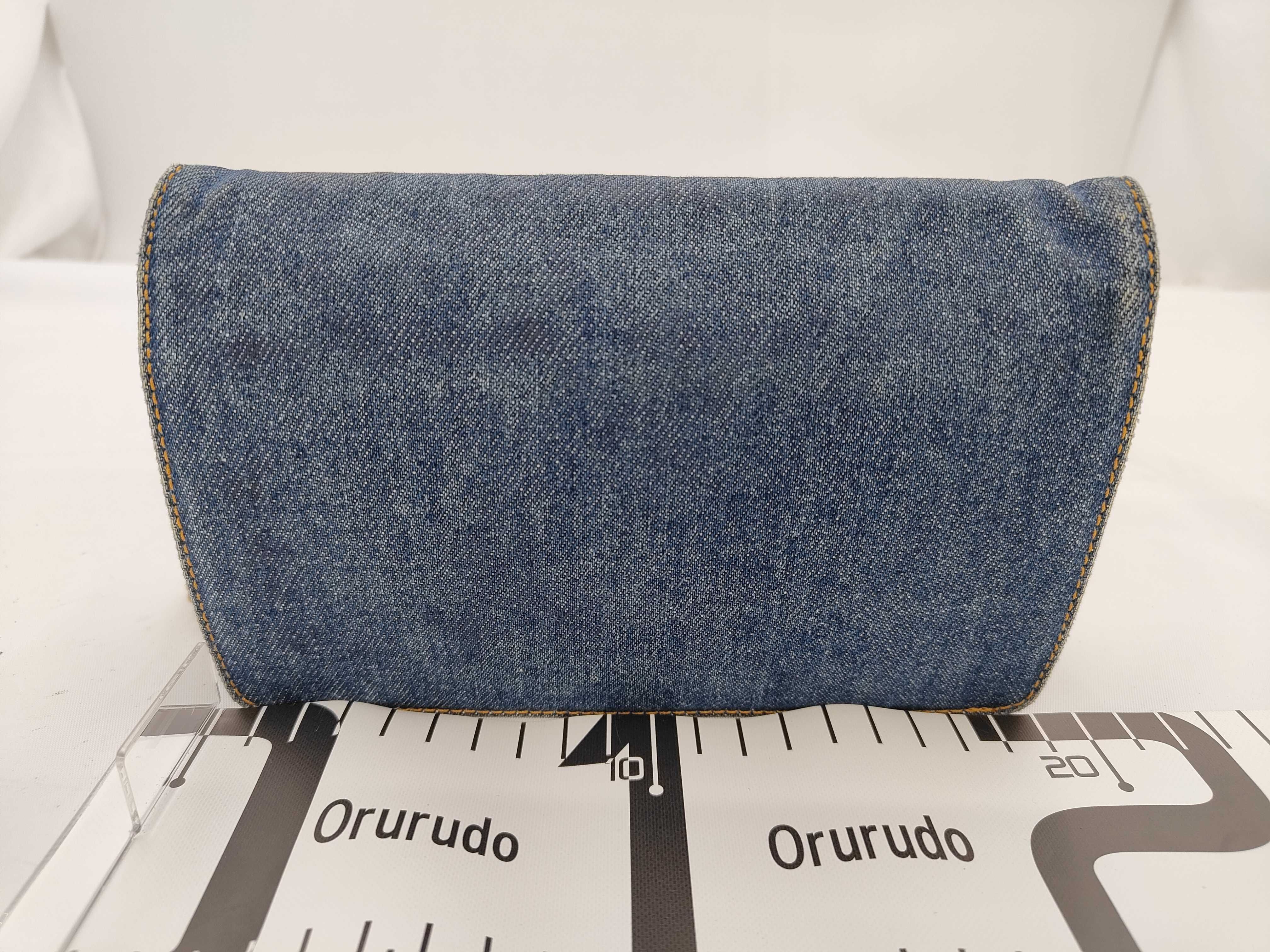 denim chain wallet, blue, serial number 4, shoulder bag. — view 2
