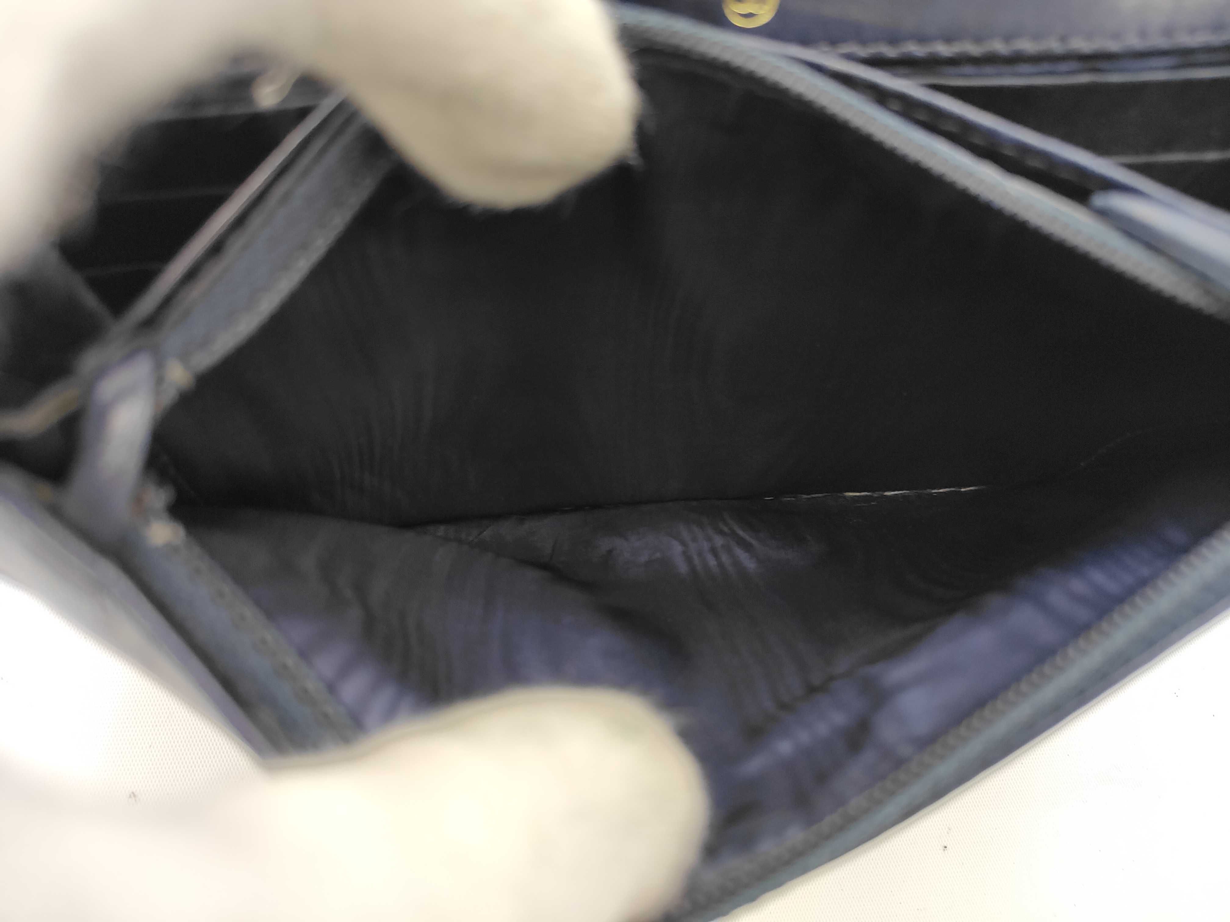 denim chain wallet, blue, serial number 4, shoulder bag. — view 10