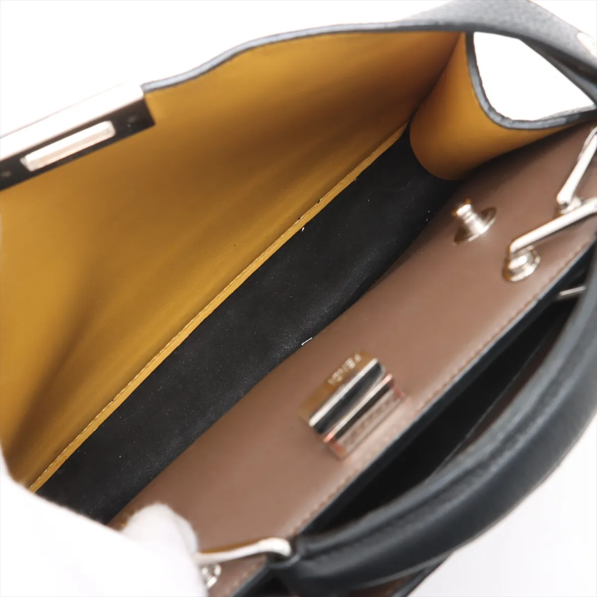 Peekaboo Ic You Small Leather 2WAY Handbag Black 7VA530 Pouch Dirty — view 9