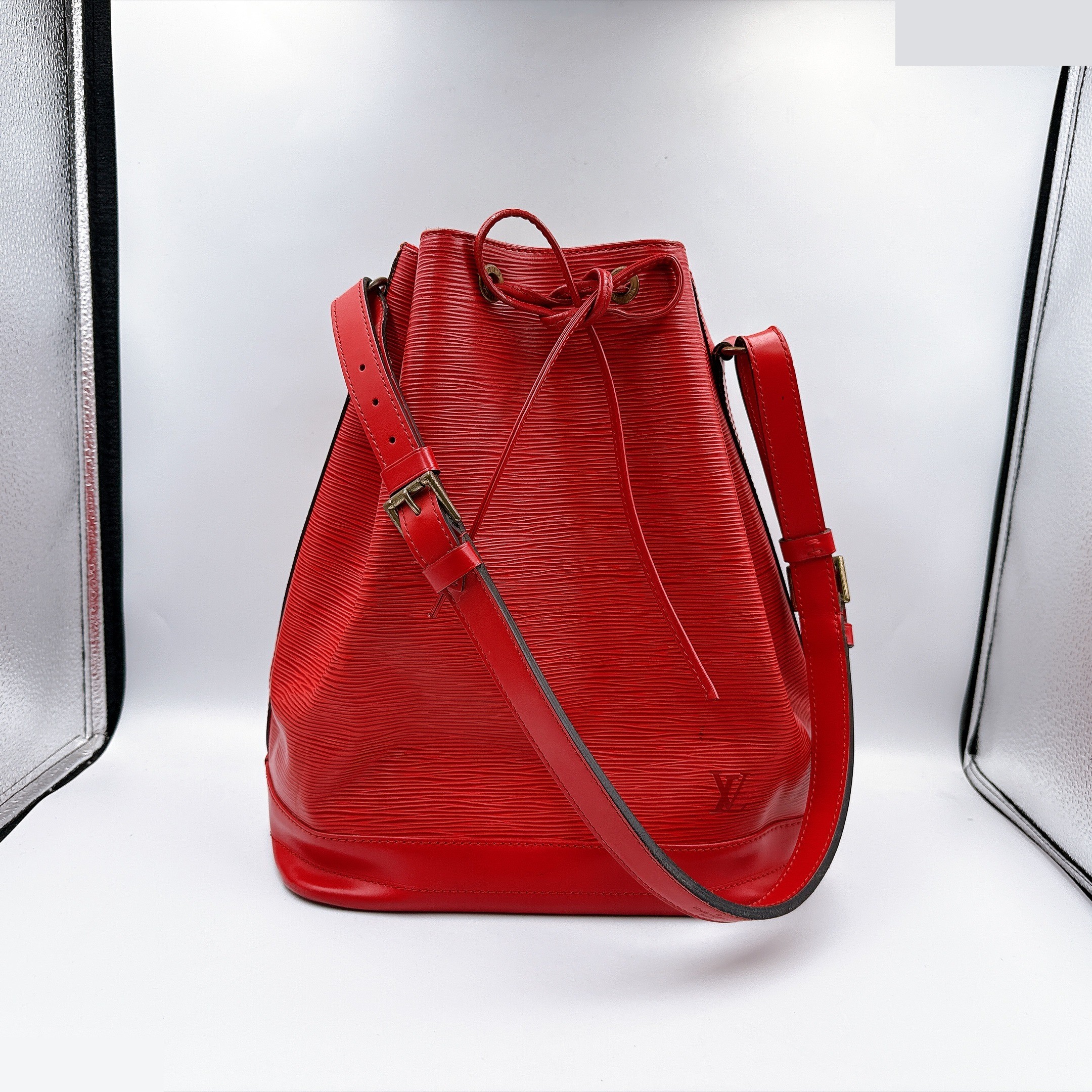 Noé Castilian Red