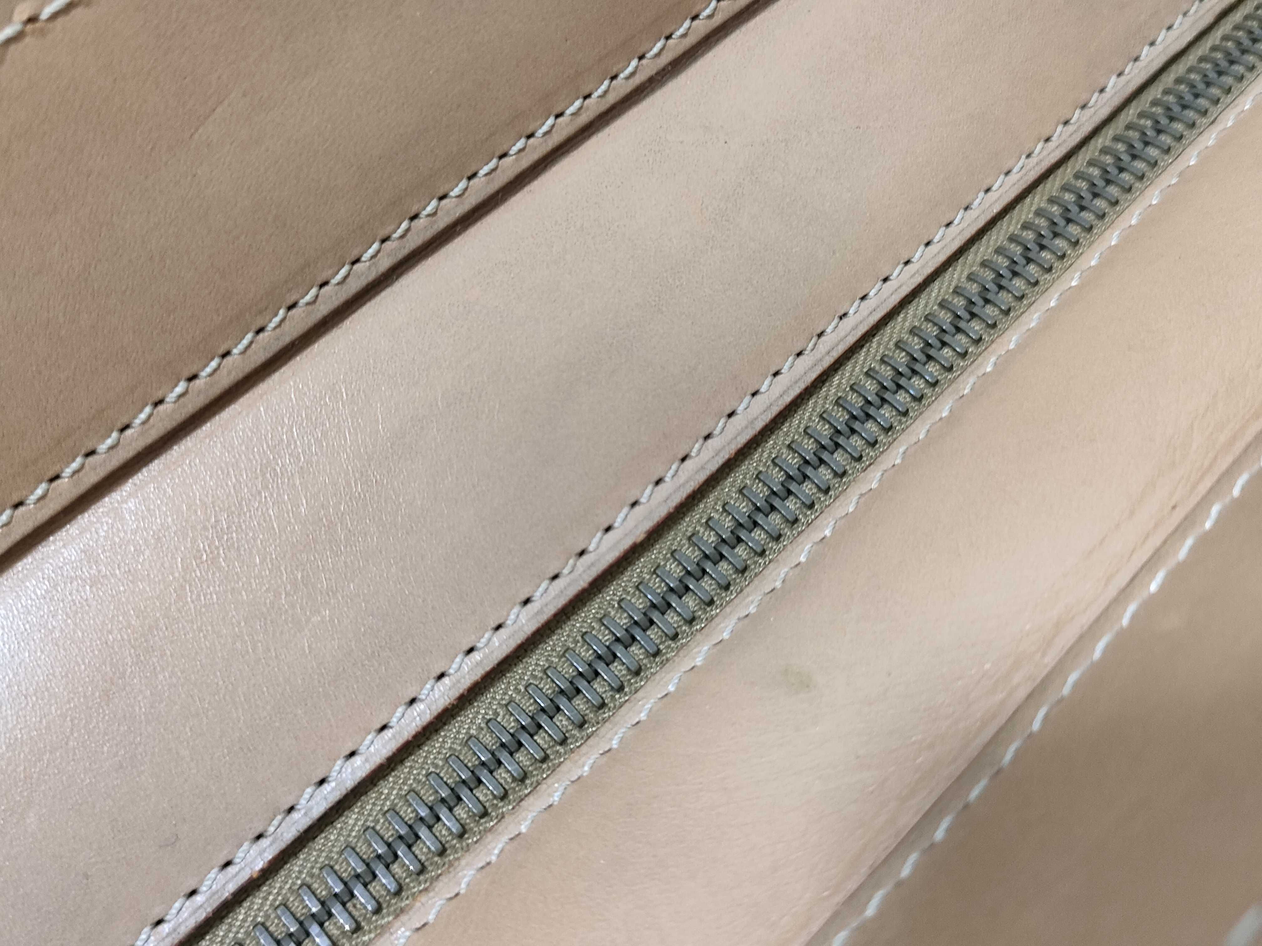 Handbag with Gold Hardware 260907A5305 — view 6