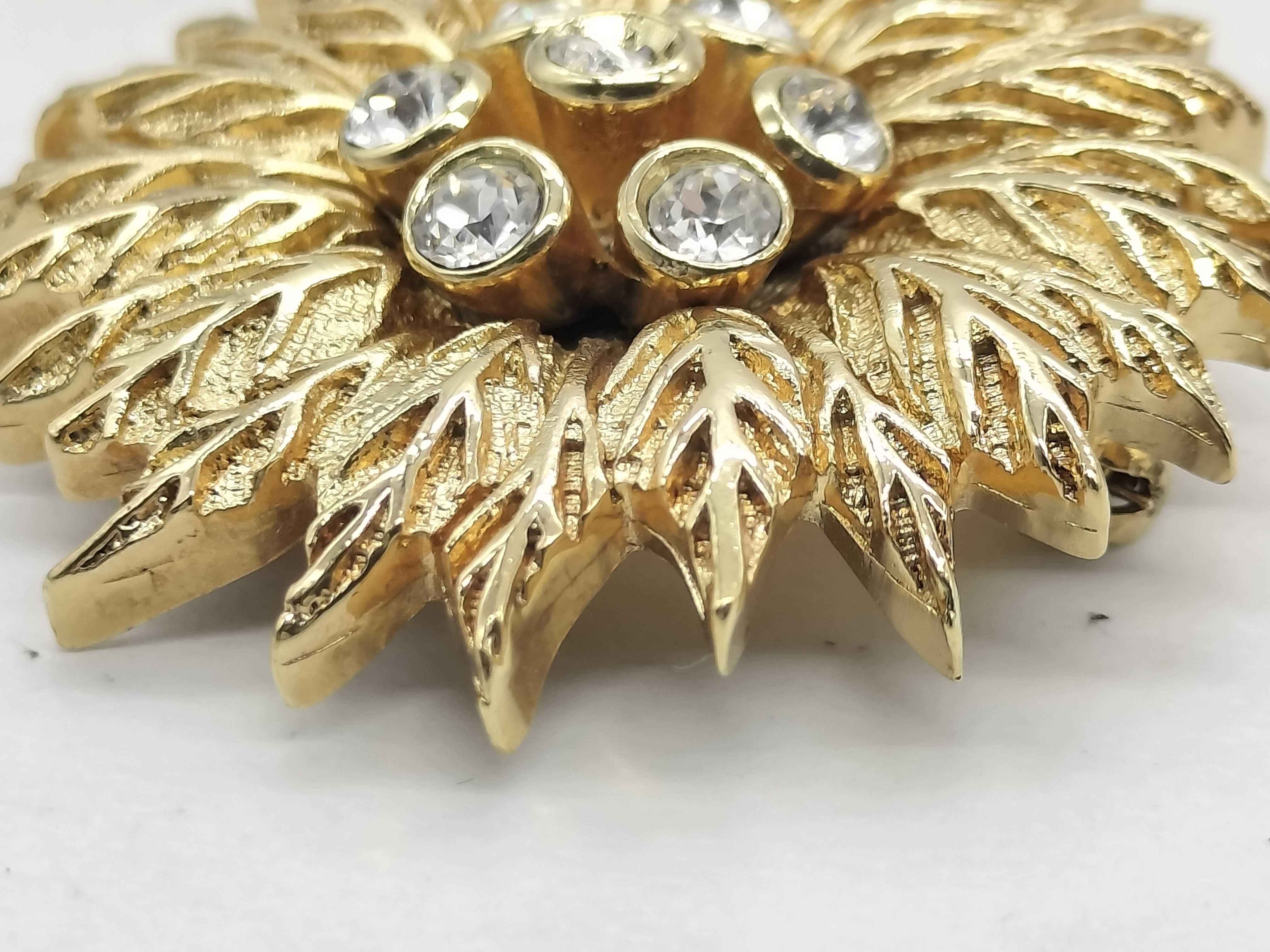 Flower/Rhinestone Brooch — view 7