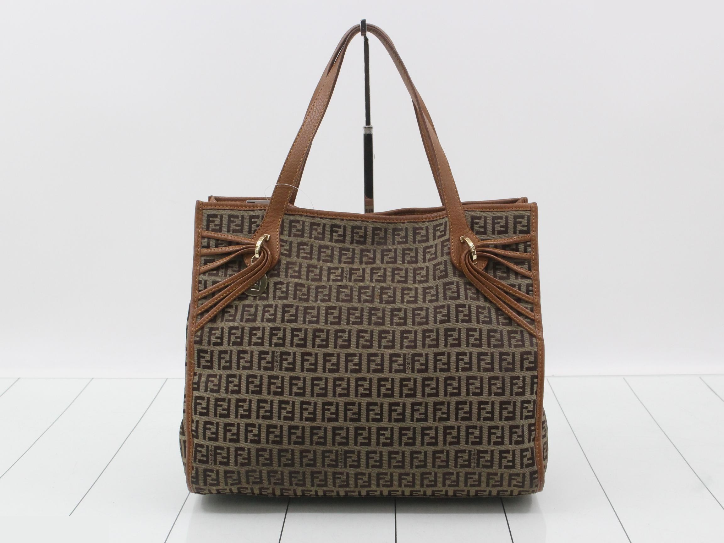Zucchino handbag, brown canvas and leather. — view 2
