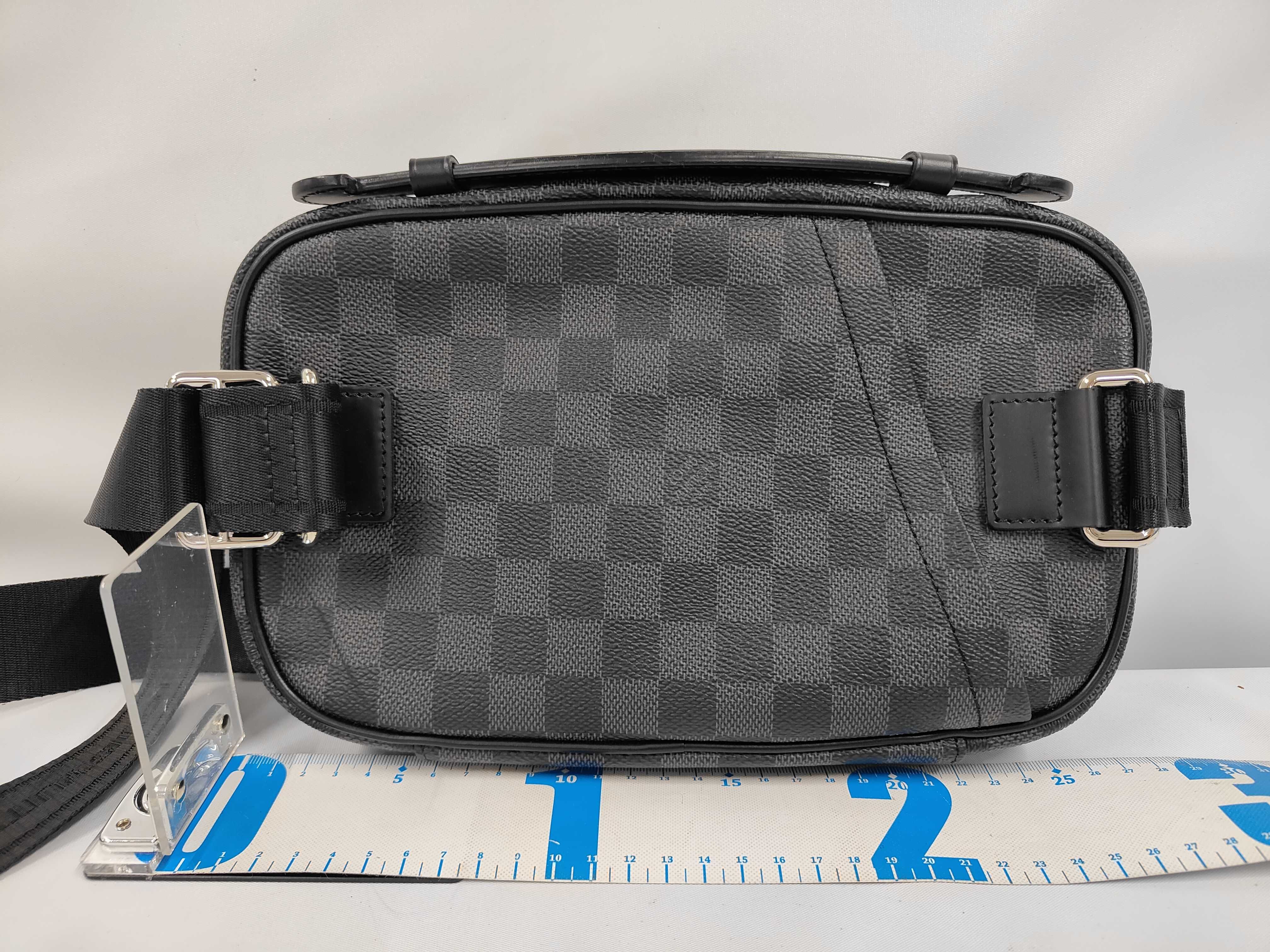 Damier Graphite Ambrelle N41289 Gray Shoulder Bag (RFID detected) — view 2