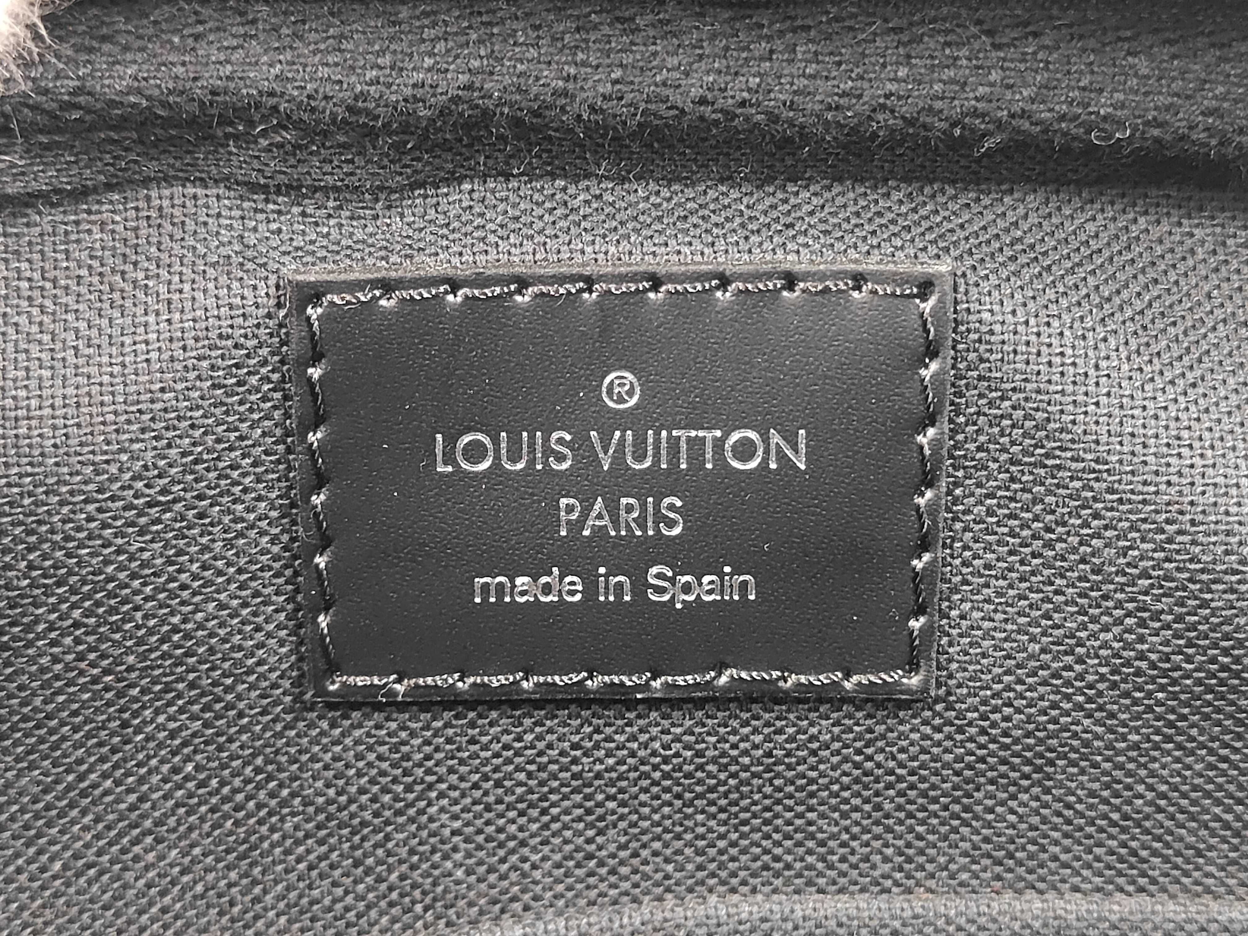 Damier Graphite Ambrelle N41289 Gray Shoulder Bag (RFID detected) — view 8
