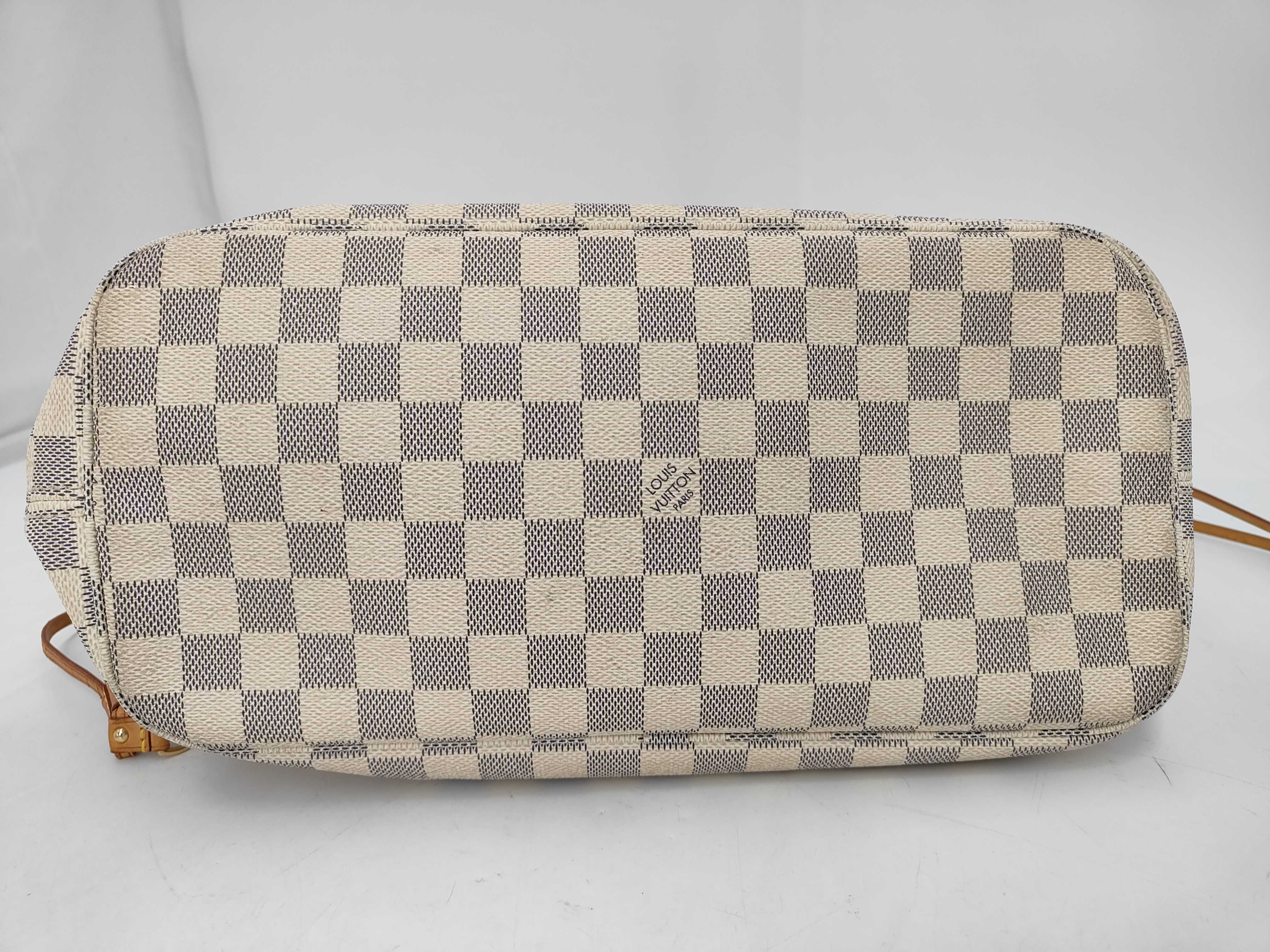 Damier Azur N41361 Neverfull MM Tote Bag — view 7