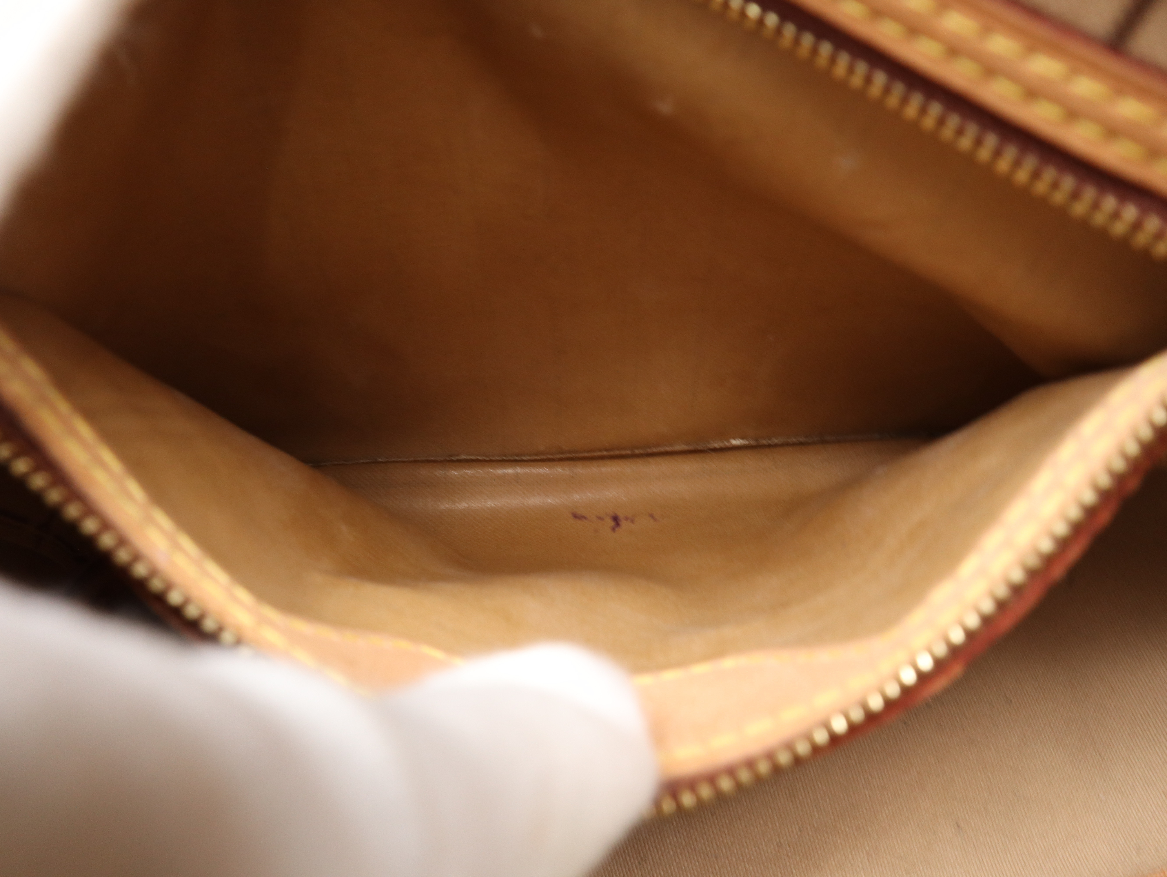 M40155 Monogram Neverfull PM Tote Bag — view 11