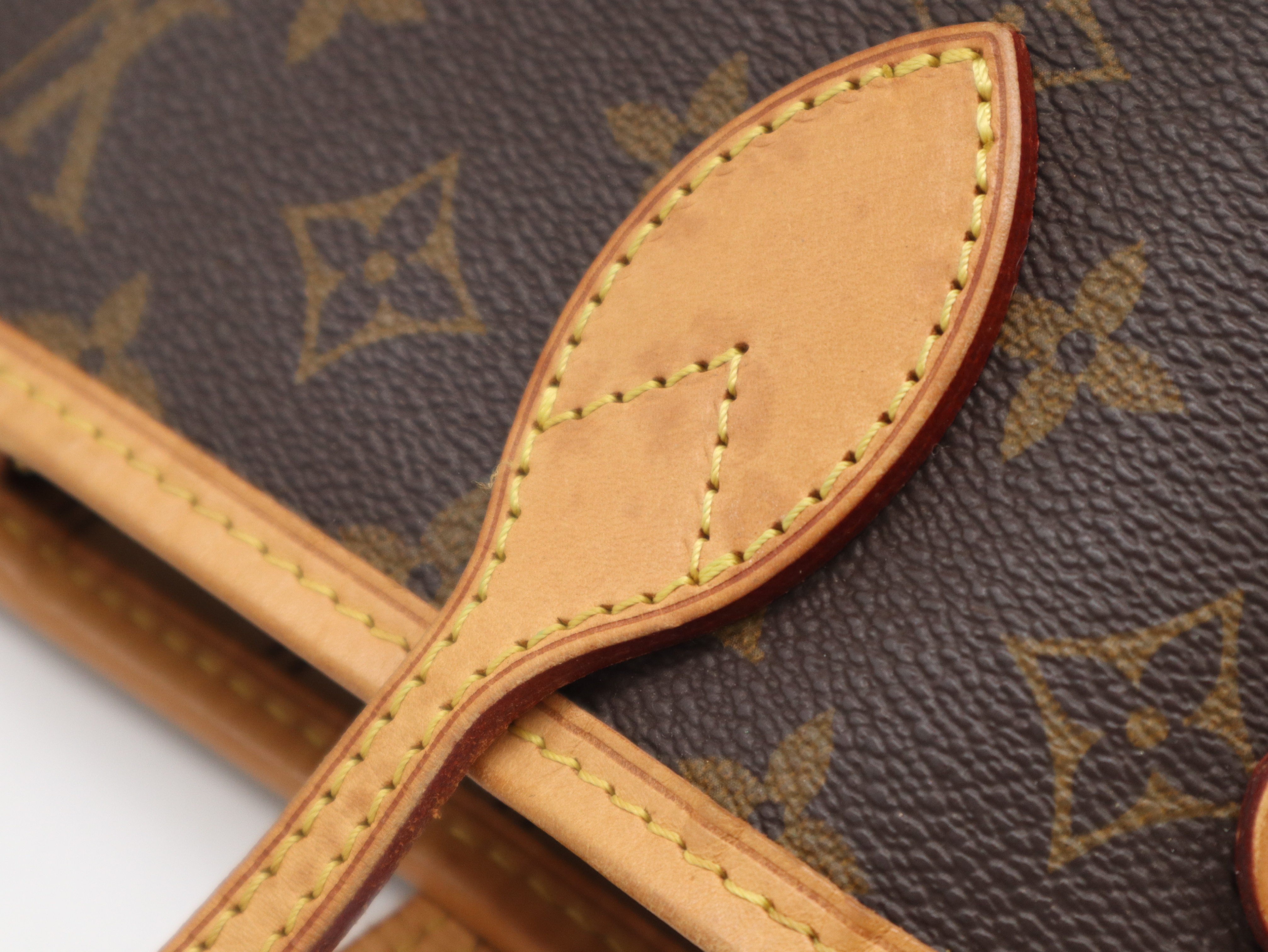 M40155 Monogram Neverfull PM Tote Bag — view 8