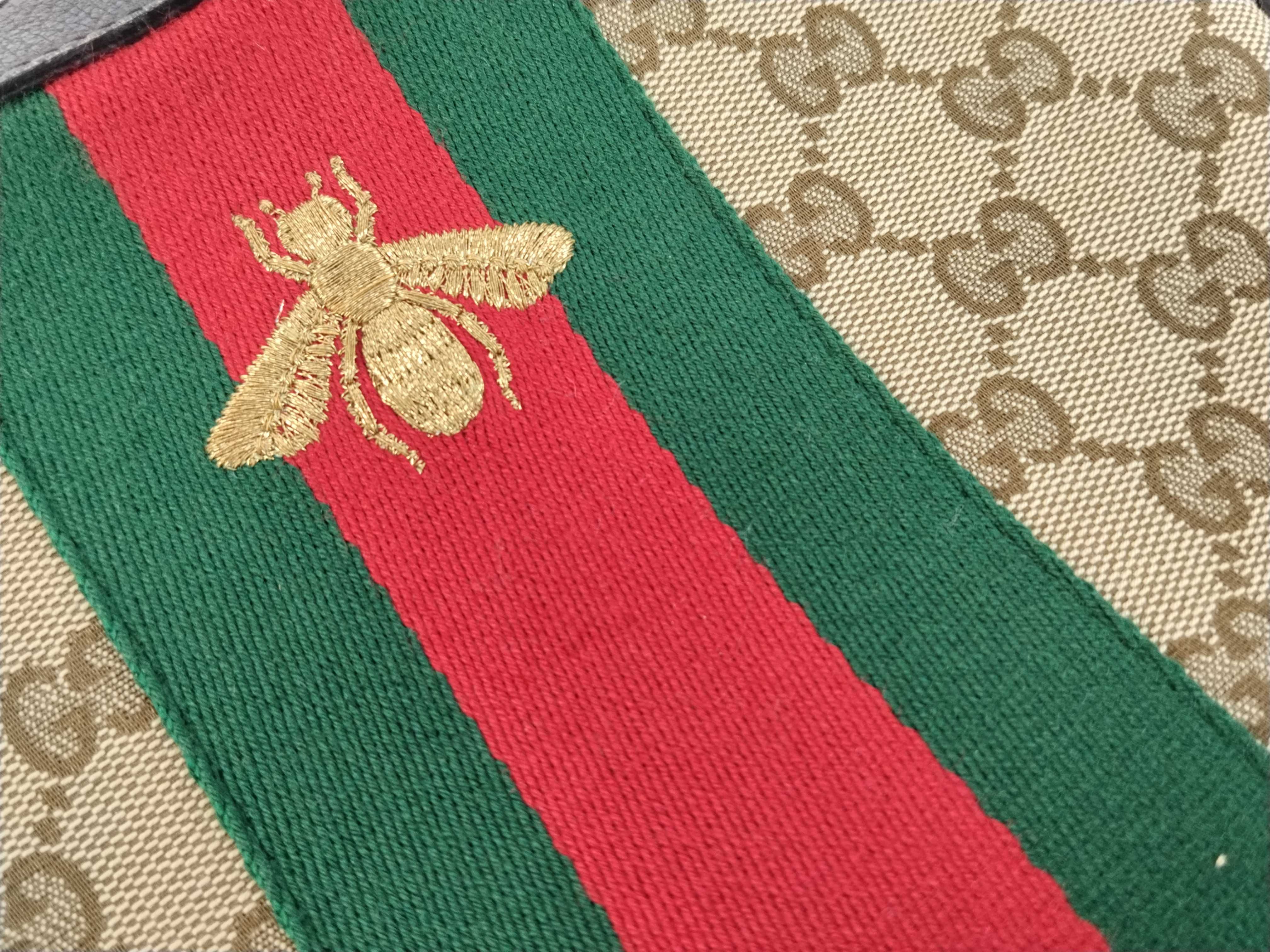 GG Supreme Gucci Bee Sherry Line GG Canvas Shoulder Bag — view 13