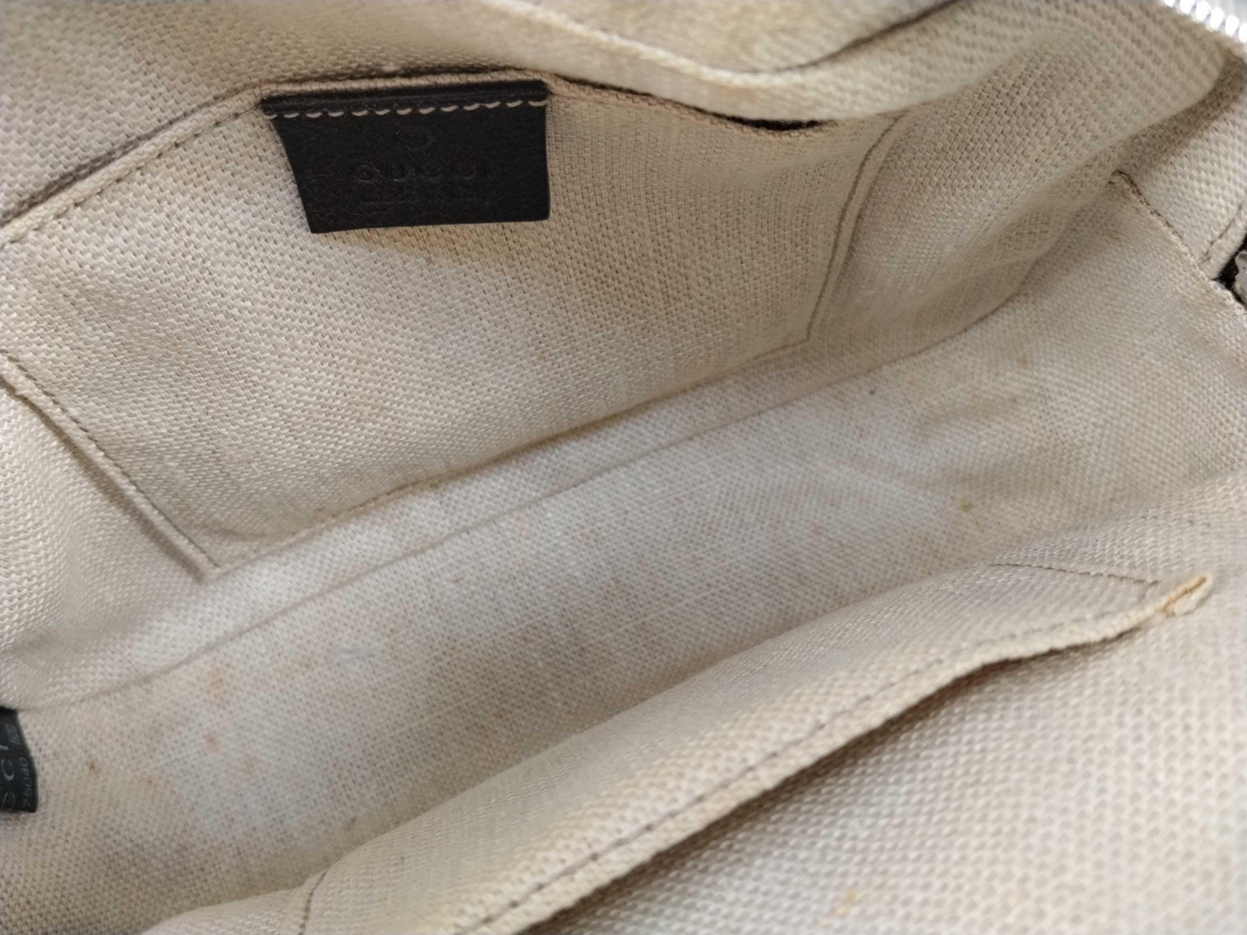 GG Supreme Gucci Bee Sherry Line GG Canvas Shoulder Bag — view 9