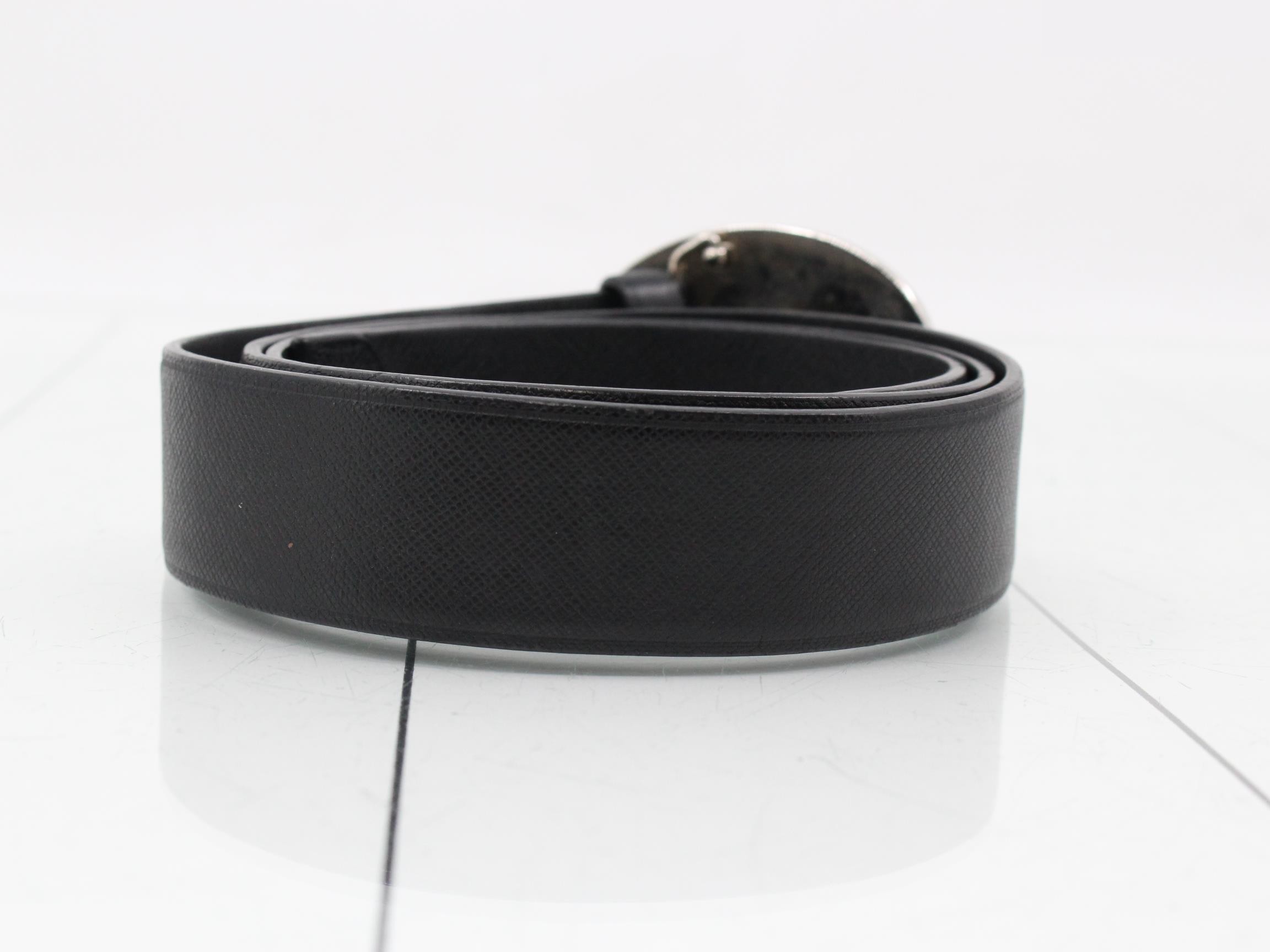 Saffiano leather belt, black, with logo buckle. — view 2