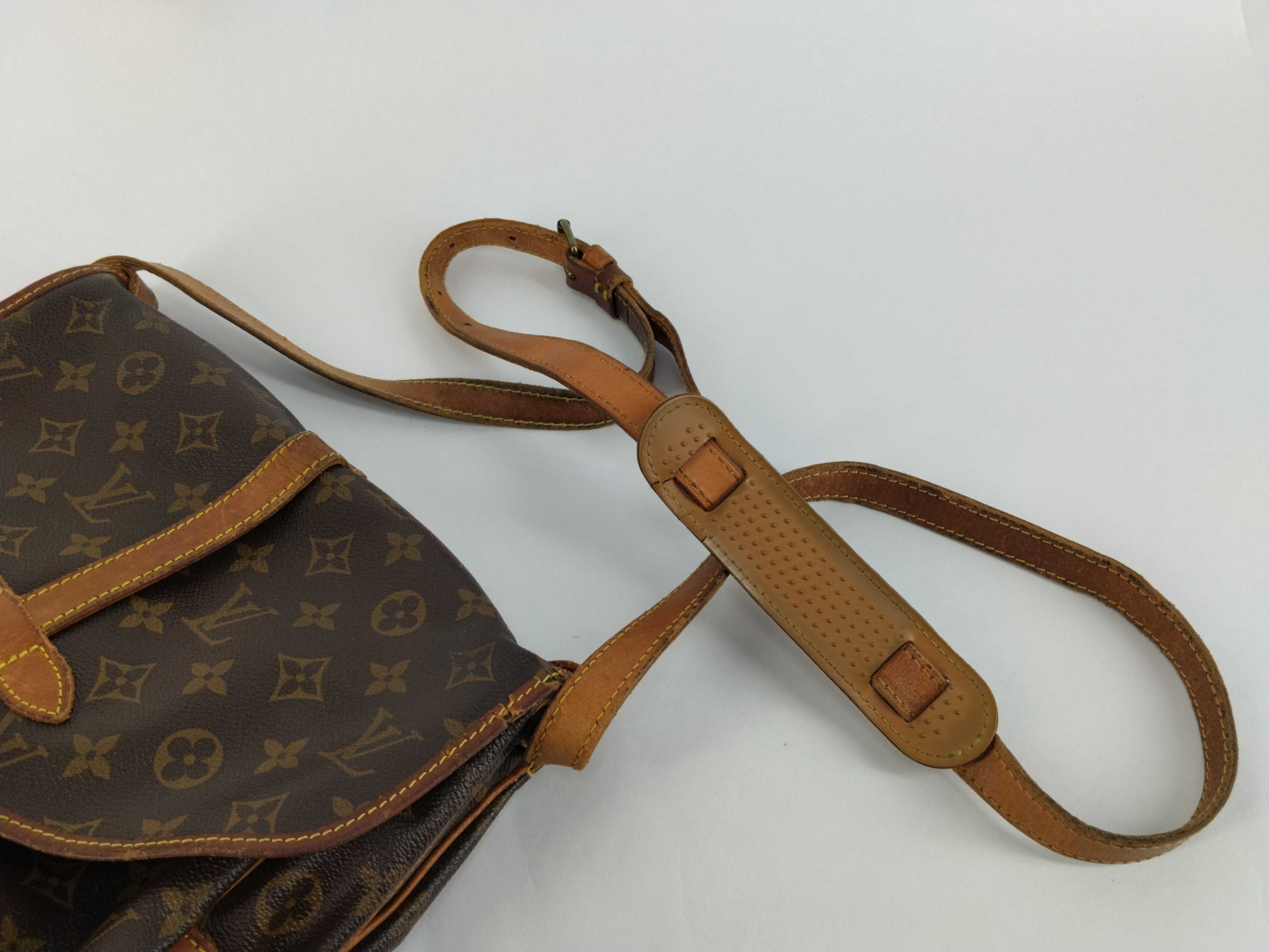 Monogram Saumur 30 M42256 Shoulder Bag — view 3