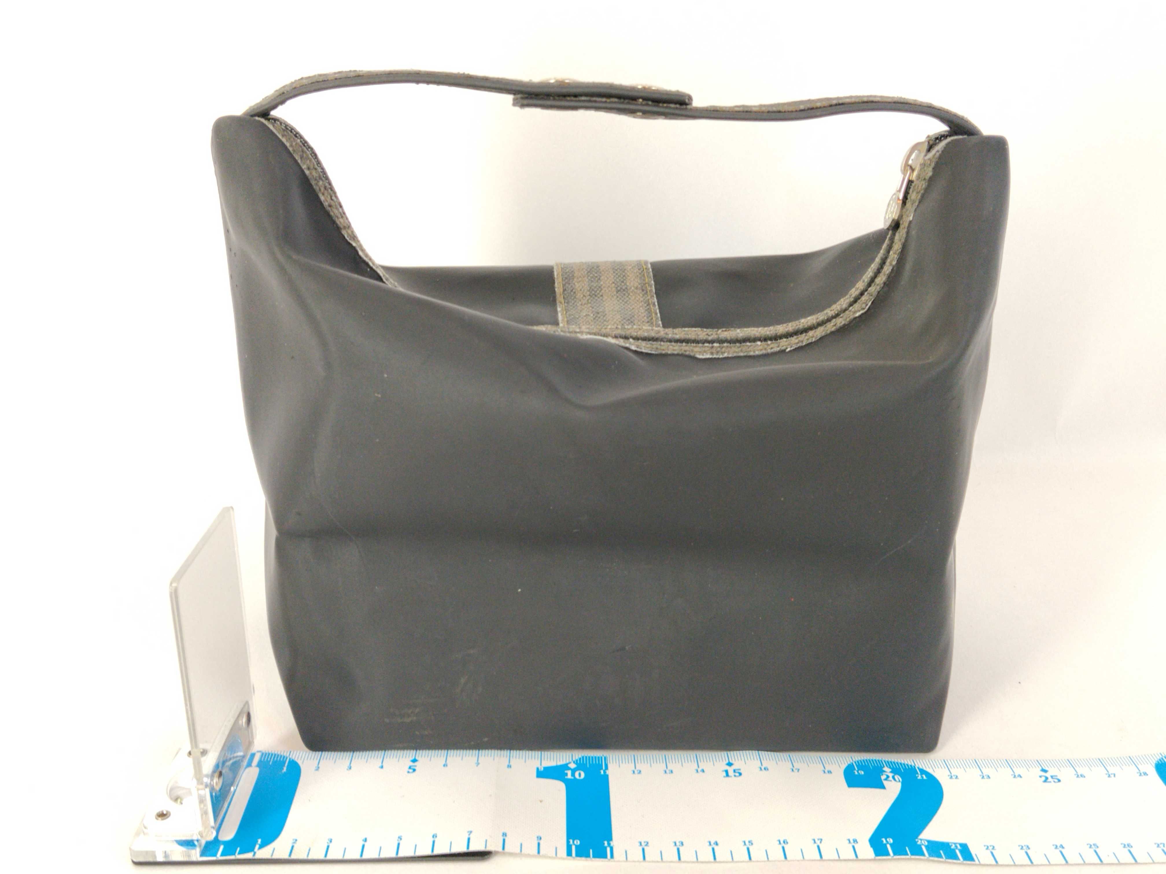 Pecan Pattern Accessory Pouch Shoulder Bag Black Pouch — view 2