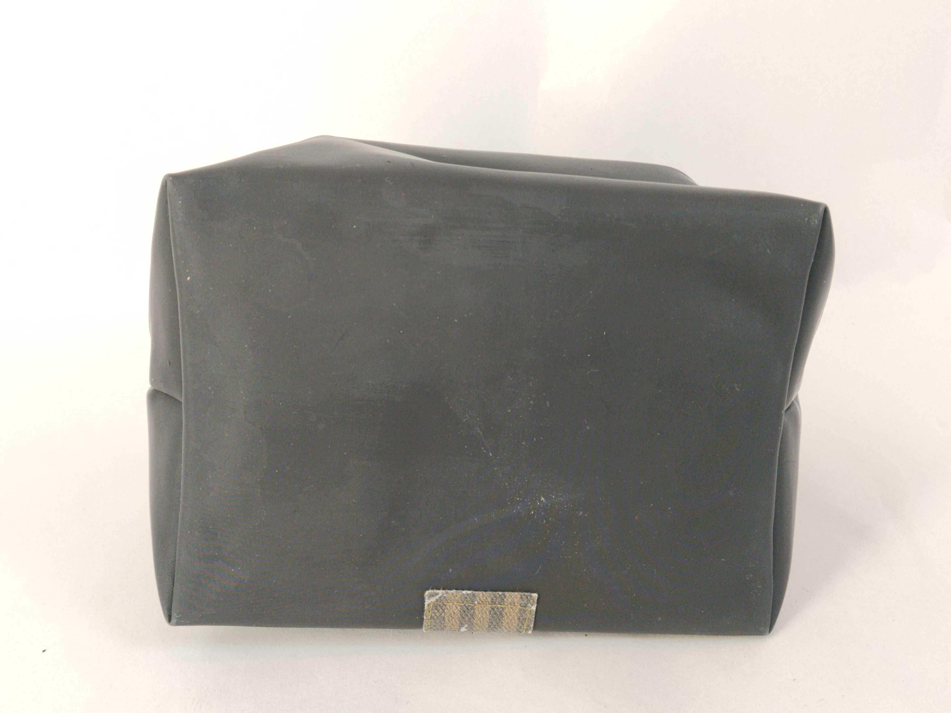 Pecan Pattern Accessory Pouch Shoulder Bag Black Pouch — view 8