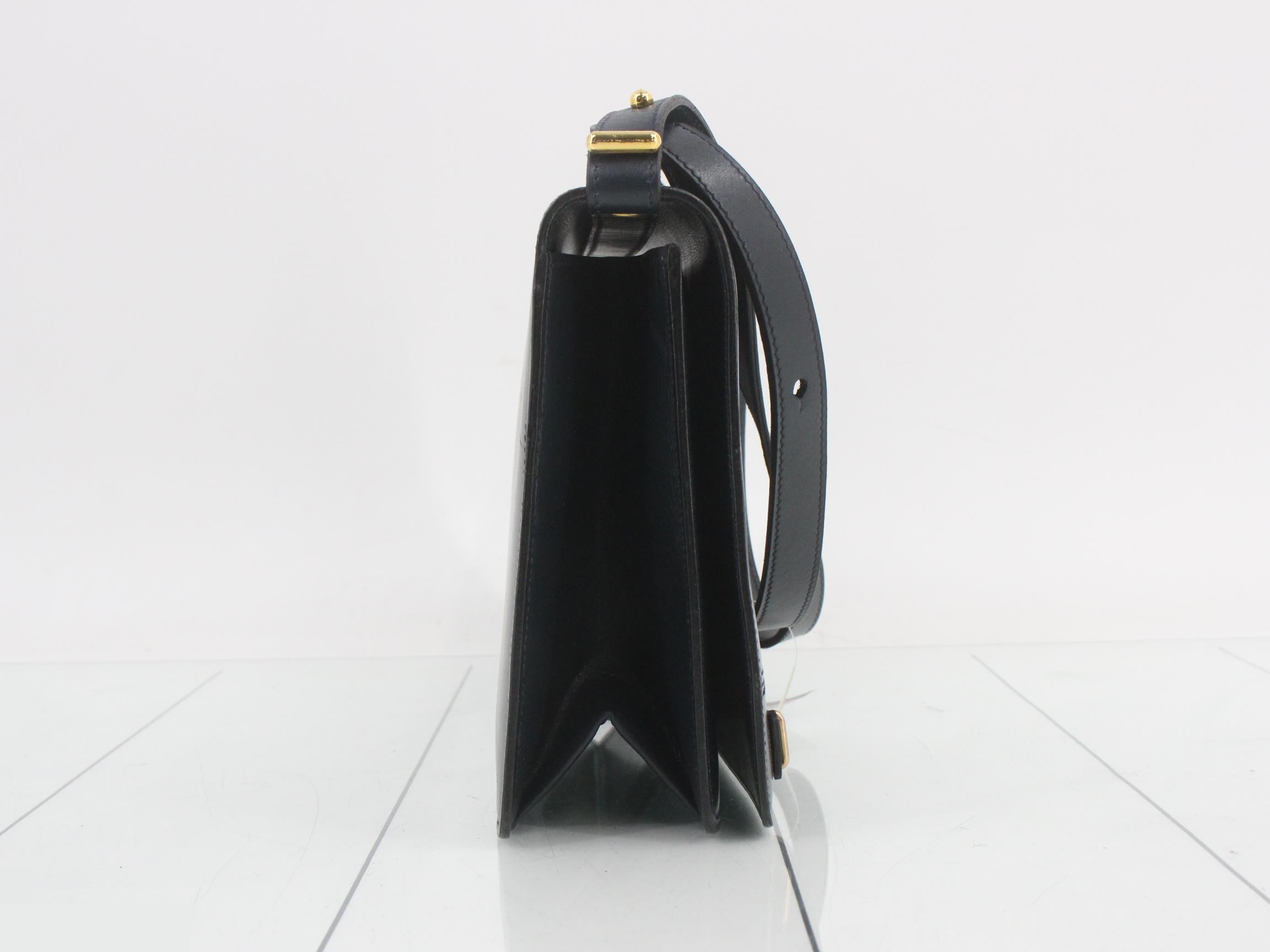 Leather logo metal fittings — view 4