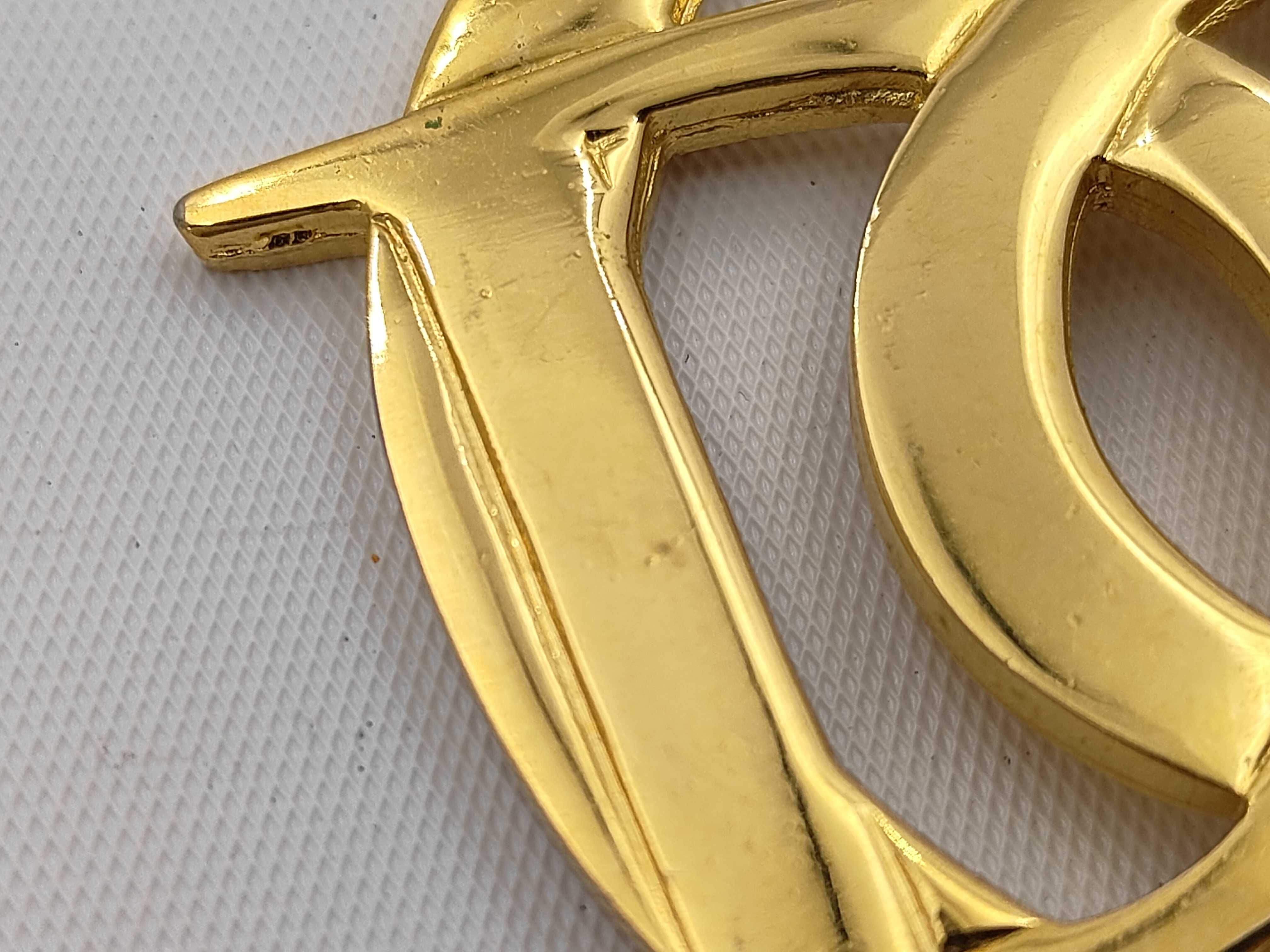 brooch — view 6