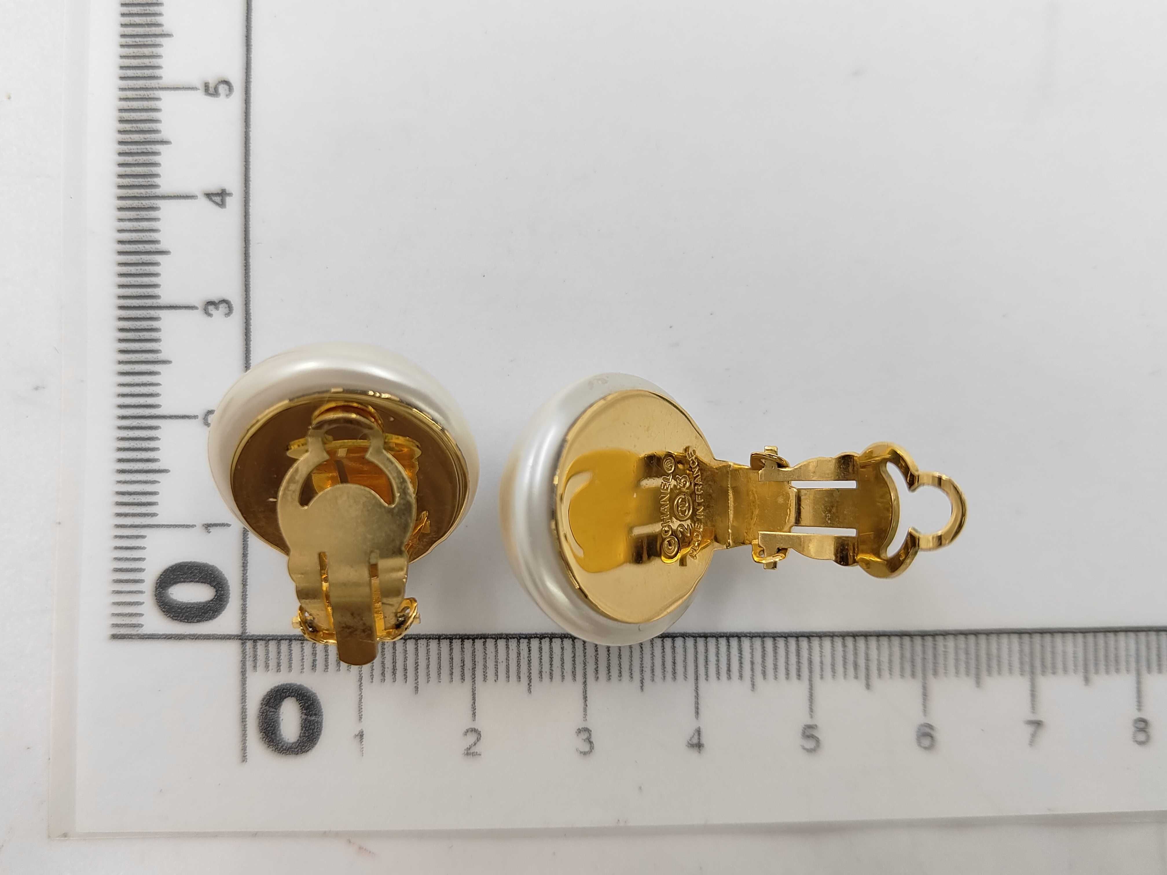 earrings — view 6